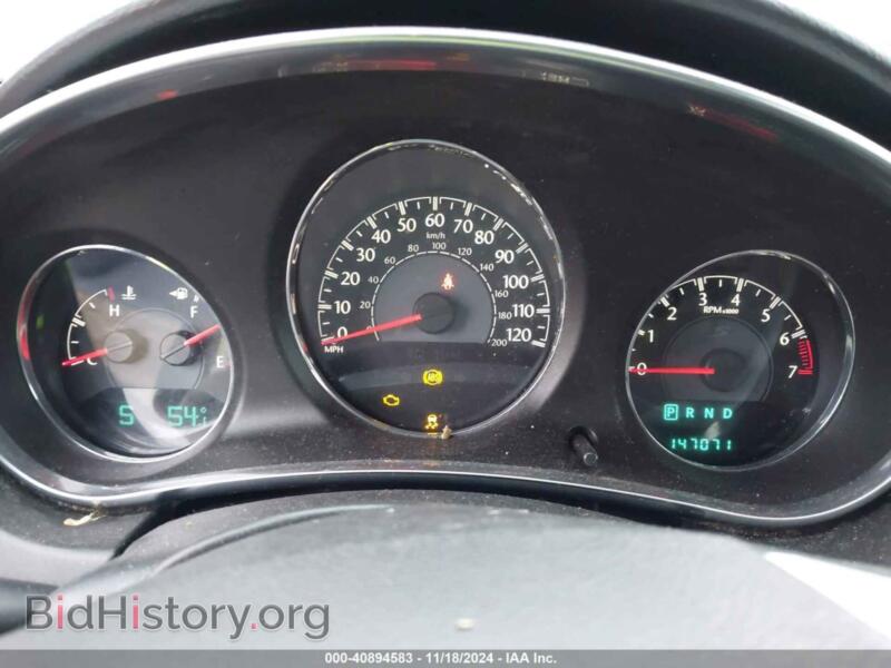 2013 Chrysler 200 (VIN 1C3CCBBB9DN758625) — photo 7 of 11
