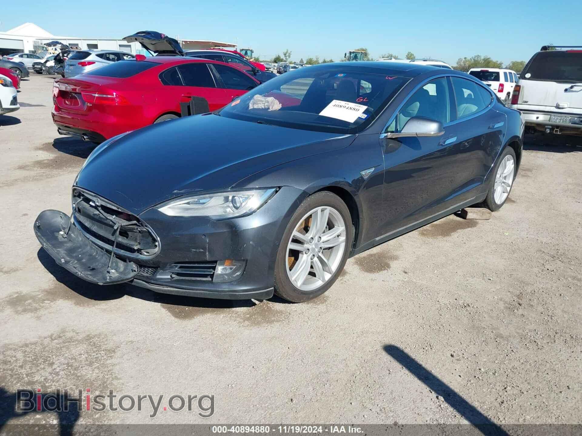 2015 TESLA MODEL S - VIN: 5YJSA1E27FF102525 - Фото 2