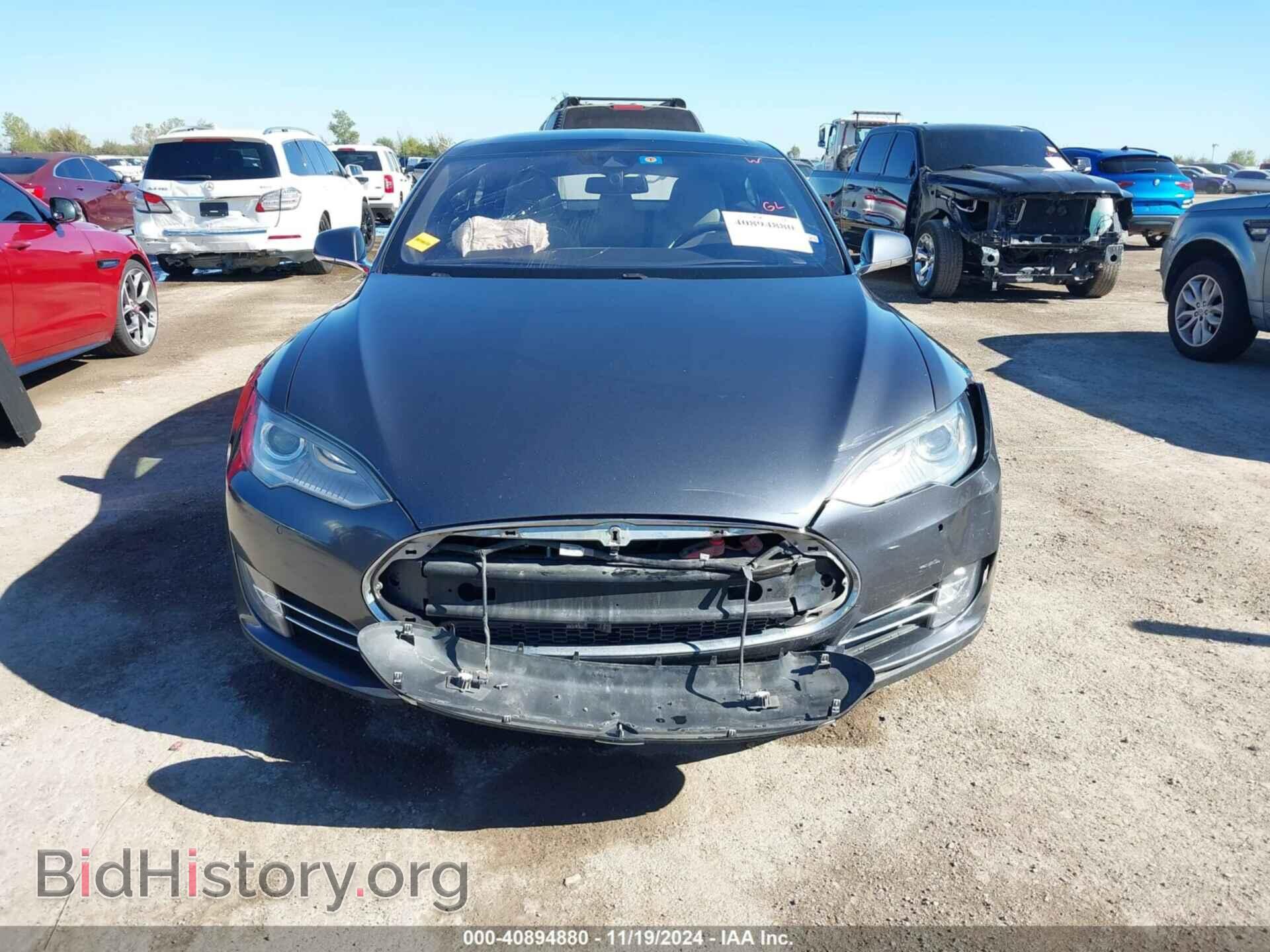 2015 TESLA MODEL S - VIN: 5YJSA1E27FF102525 - Фото 12