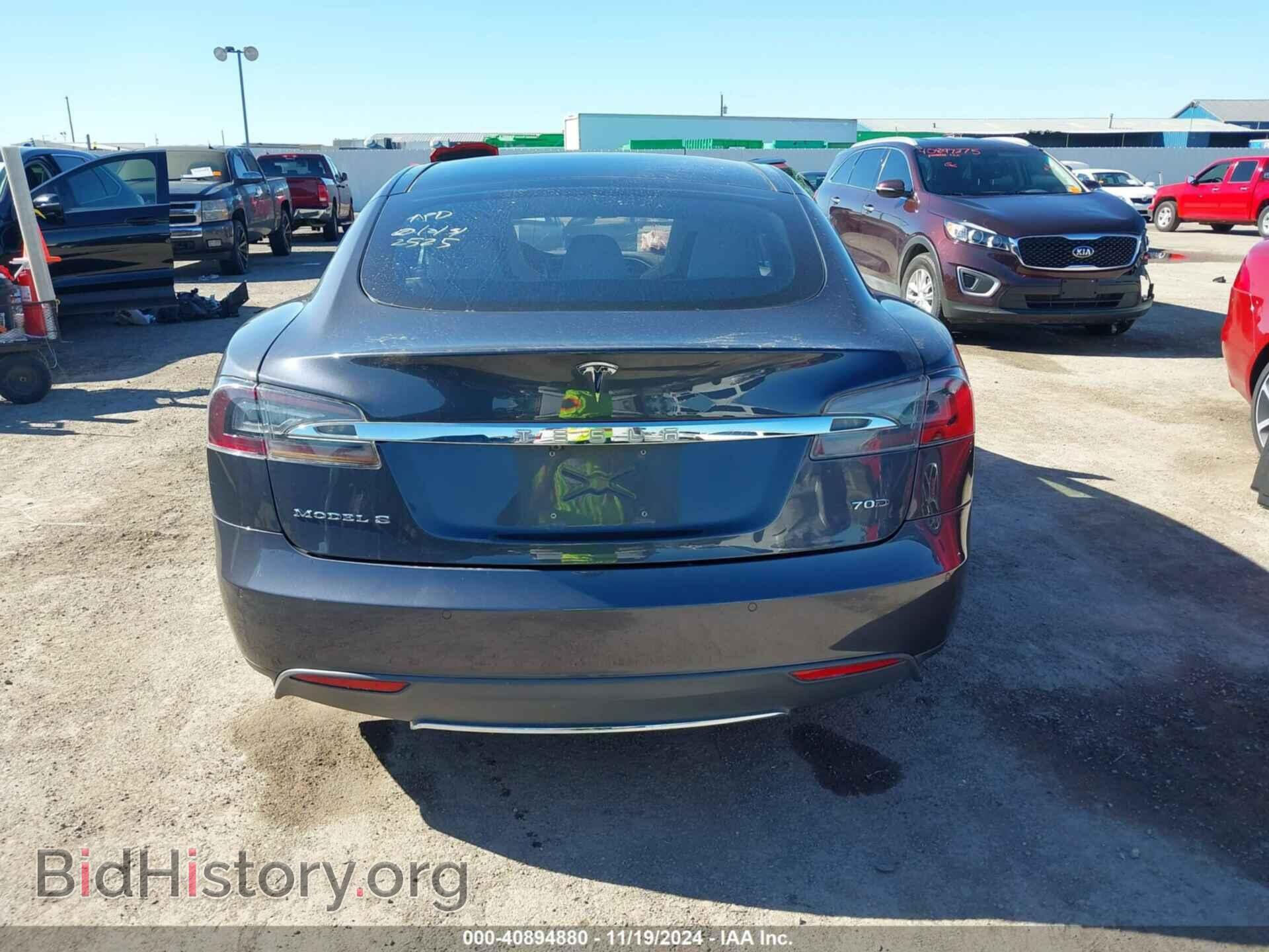 2015 TESLA MODEL S - VIN: 5YJSA1E27FF102525 - Фото 16
