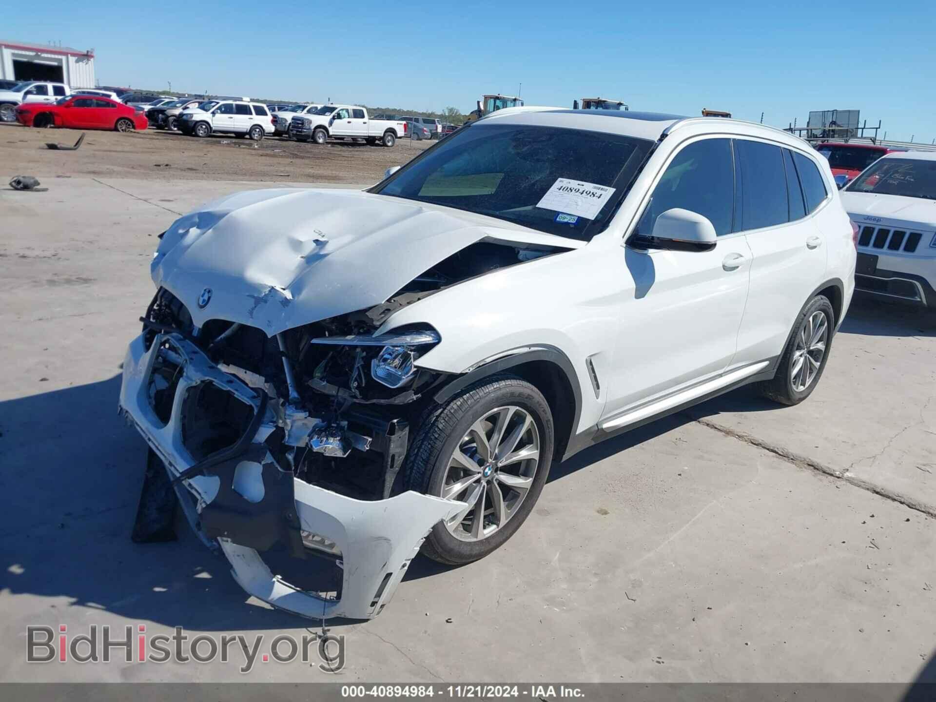 2019 BMW X3 - VIN: 5UXTR7C55KLR53841 - Фото 2