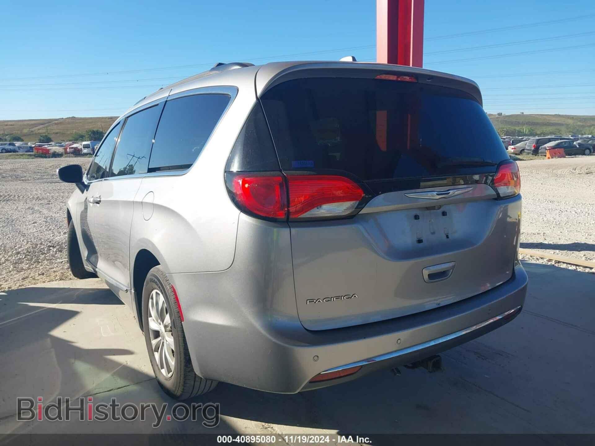 2017 CHRYSLER PACIFICA - VIN: 2C4RC1BG4HR688715 - Photo 3
