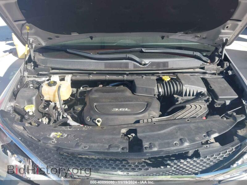 2017 Chrysler PACIFICA (VIN 2C4RC1BG4HR688715) — photo 10 of 16