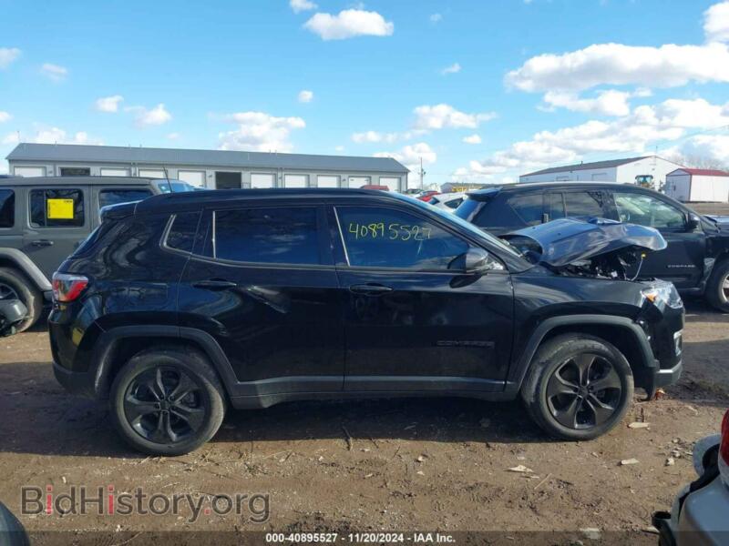 2020 Jeep COMPASS (VIN 3C4NJDBB6LT165566) — photo 13 of 16