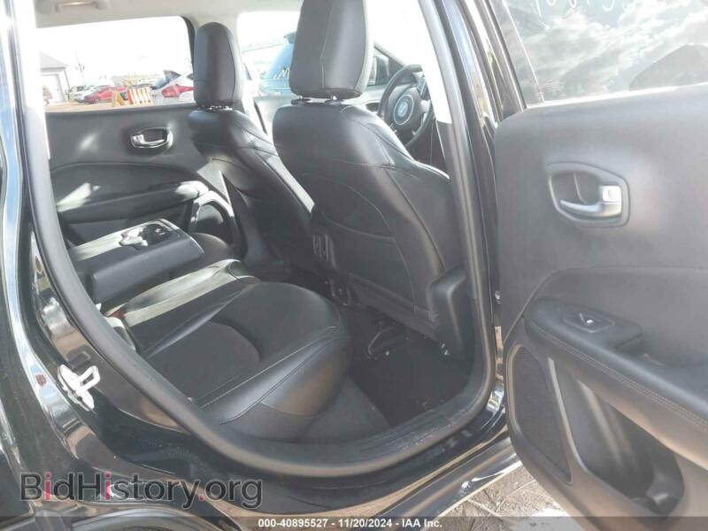 2020 Jeep COMPASS (VIN 3C4NJDBB6LT165566) — photo 8 of 16