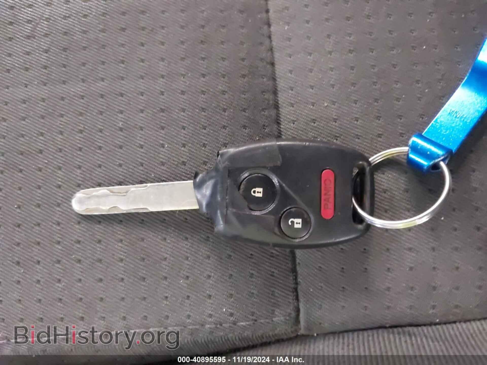 2006 HONDA PILOT - VIN: 5FNYF18166B012135 - Фото 11