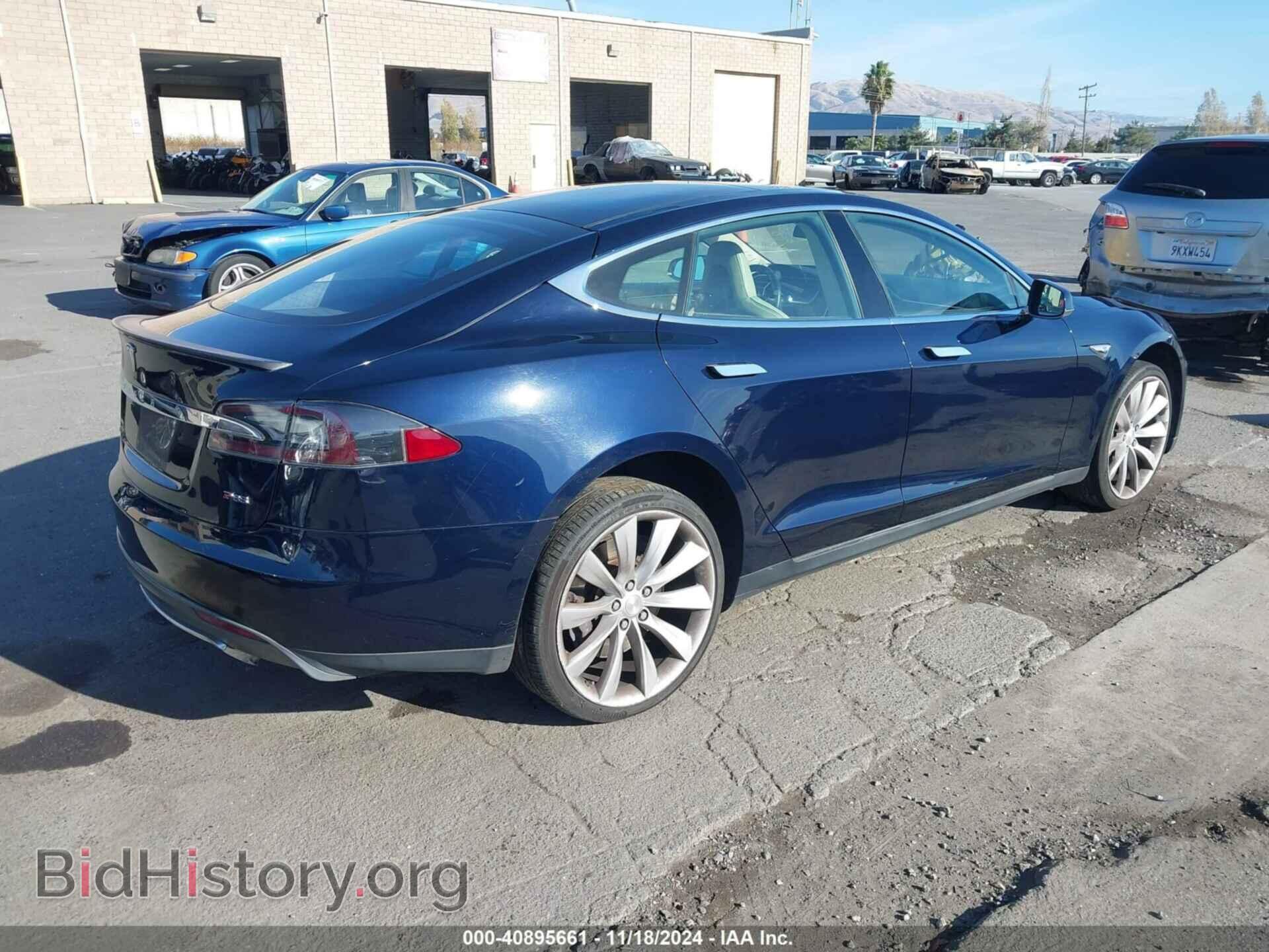 2013 TESLA MODEL S - VIN: 5YJSA1DP5DFP17035 - Photo 4