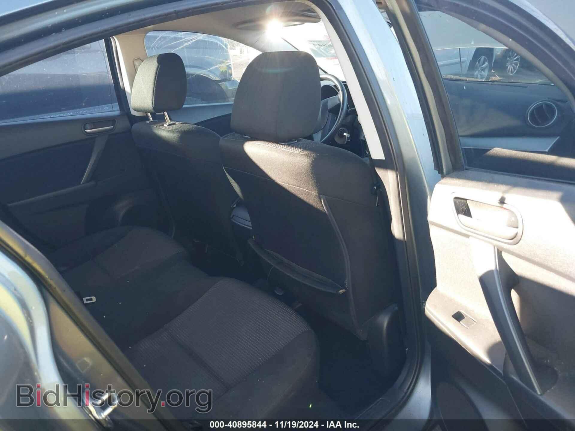 2013 MAZDA MAZDA3 - VIN: JM1BL1TF8D1806593 - Фото 8