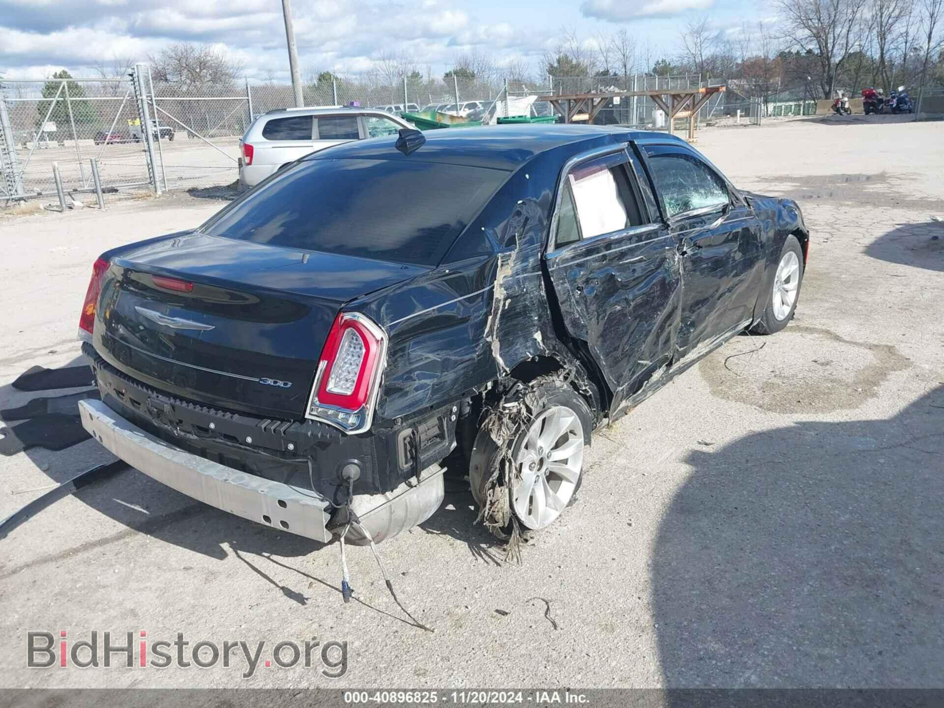 2015 CHRYSLER 300 - VIN: 2C3CCAAG5FH742876 - Фото 4