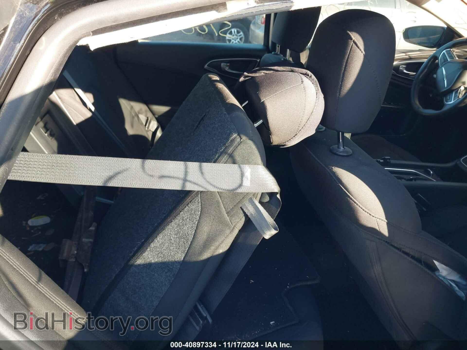 2015 CHRYSLER 200 - VIN: 1C3CCCAB1FN705055 - Фото 8