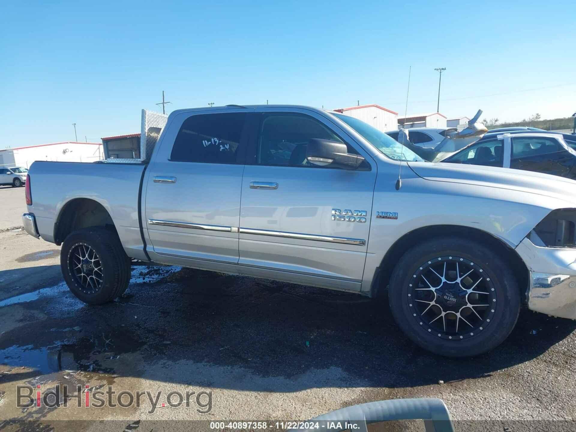 2016 RAM 1500 - VIN: 1C6RR6LT5GS159785 - Фото 12