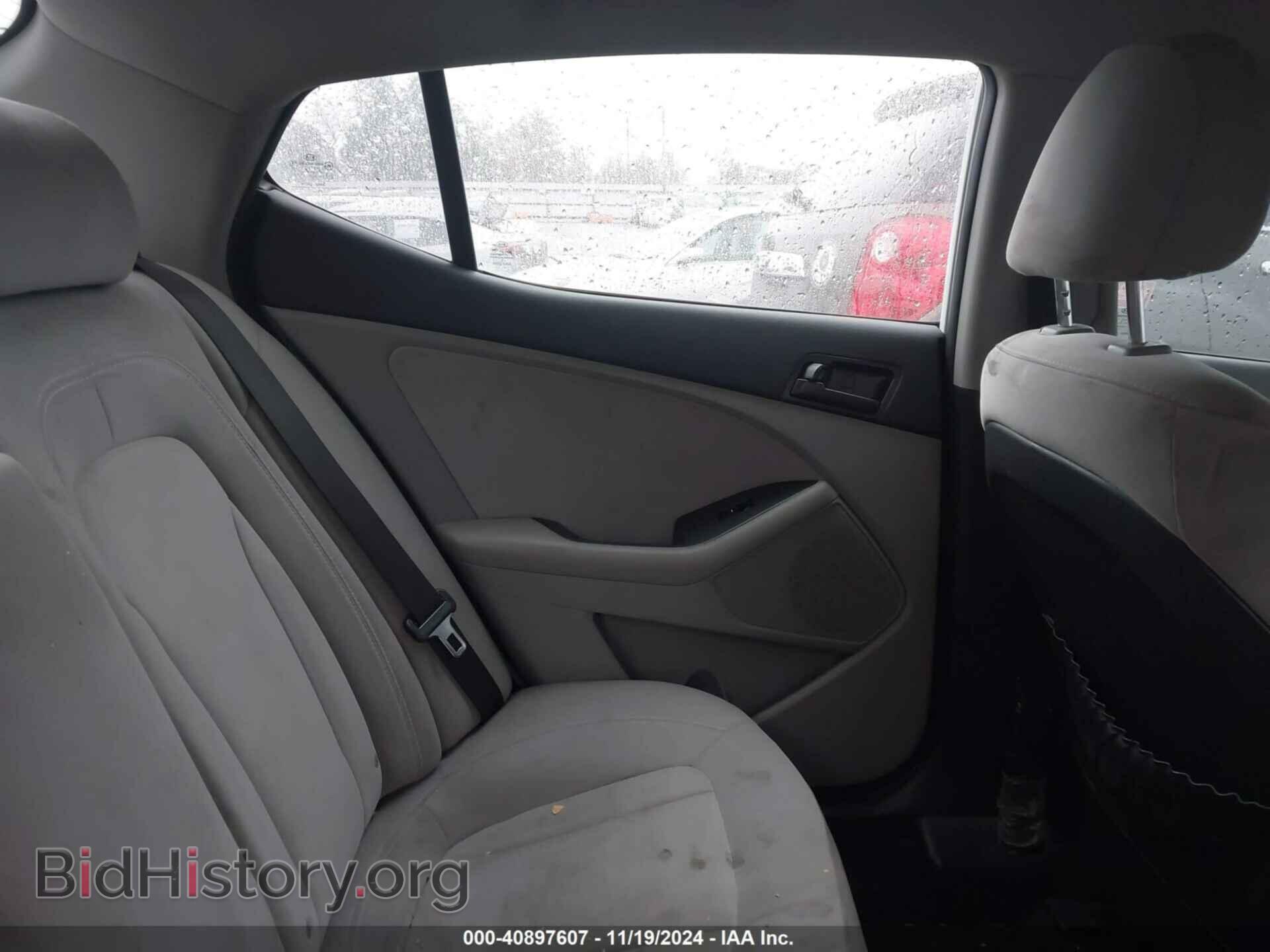 2011 KIA OPTIMA - VIN: KNAGM4A79B5142551 - Фото 8