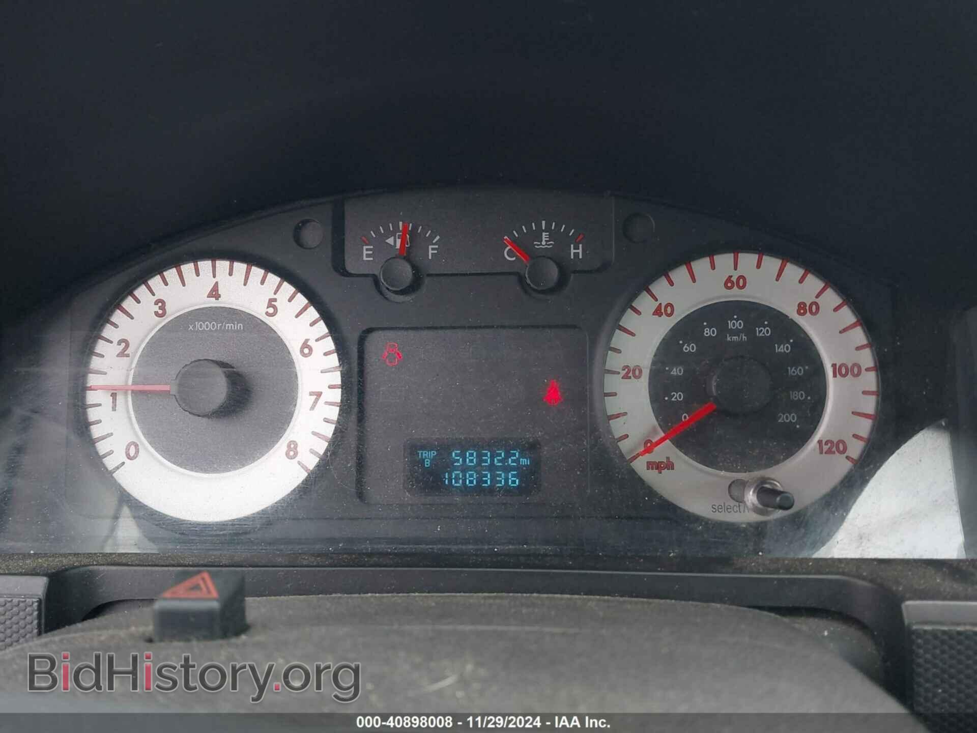 2011 MAZDA TRIBUTE - VIN: 4F2CY9C76BKM06021 - Фото 7