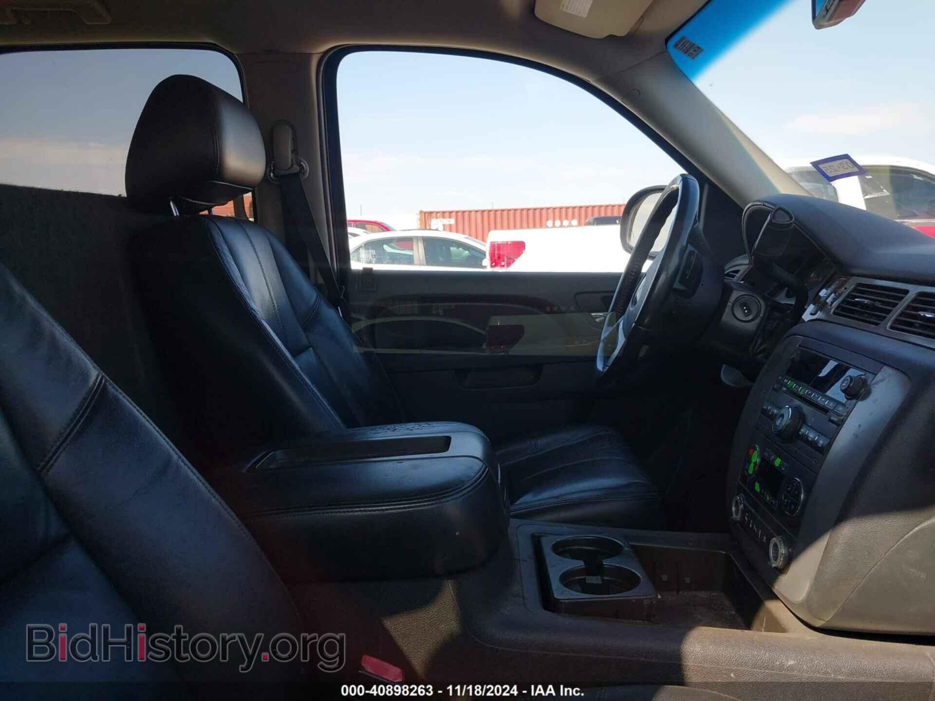 2011 GMC YUKON - VIN: 1GKS2CE01BR114847 - Фото 5