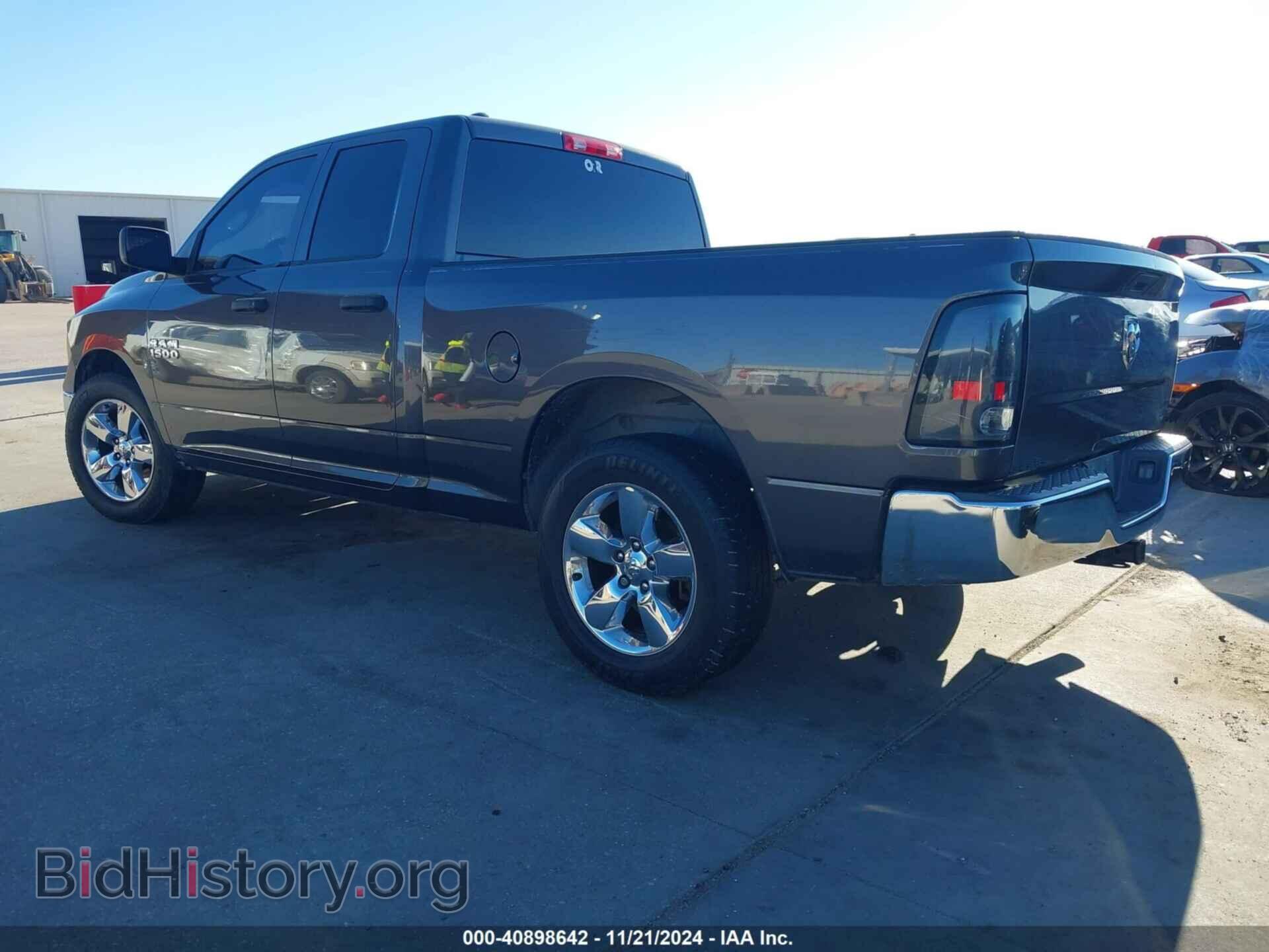 2018 RAM 1500 - VIN: 1C6RR6FGXJS340354 - Фото 3