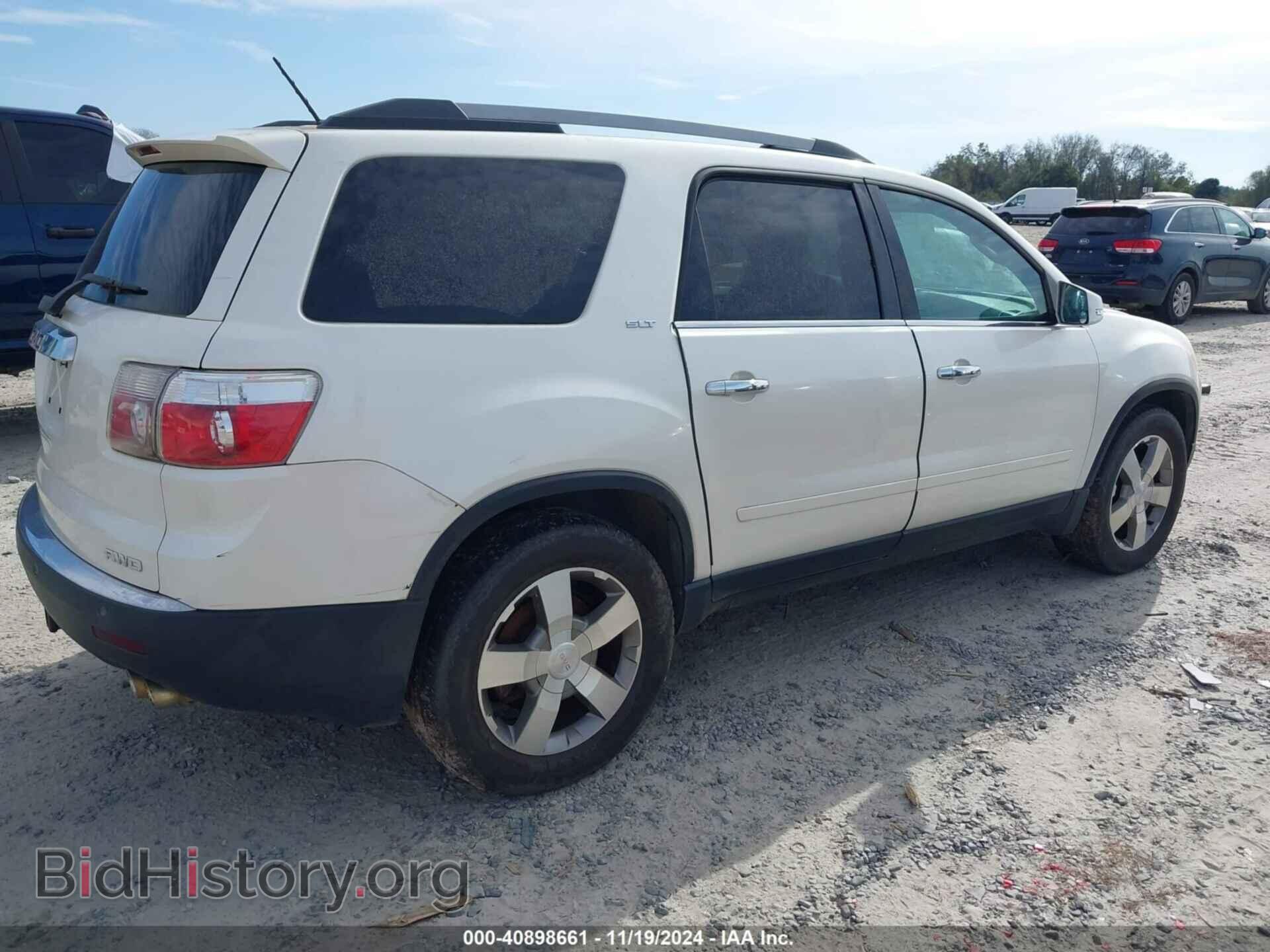 2011 GMC ACADIA - VIN: 1GKKVRED6BJ312058 - Фото 4