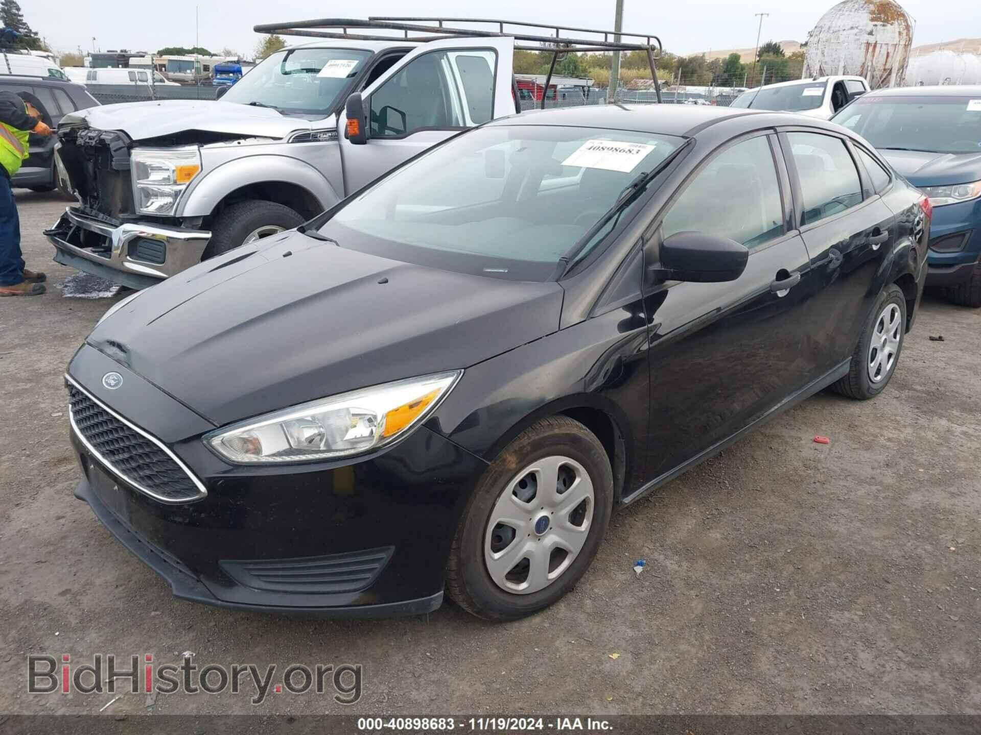 2017 FORD FOCUS - VIN: 1FADP3E22HL212035 - Фото 2