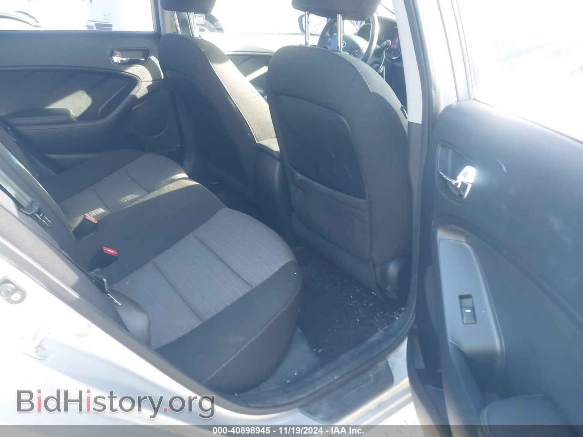 2016 KIA FORTE - VIN: KNAFX4A80G5545241 - Фото 8
