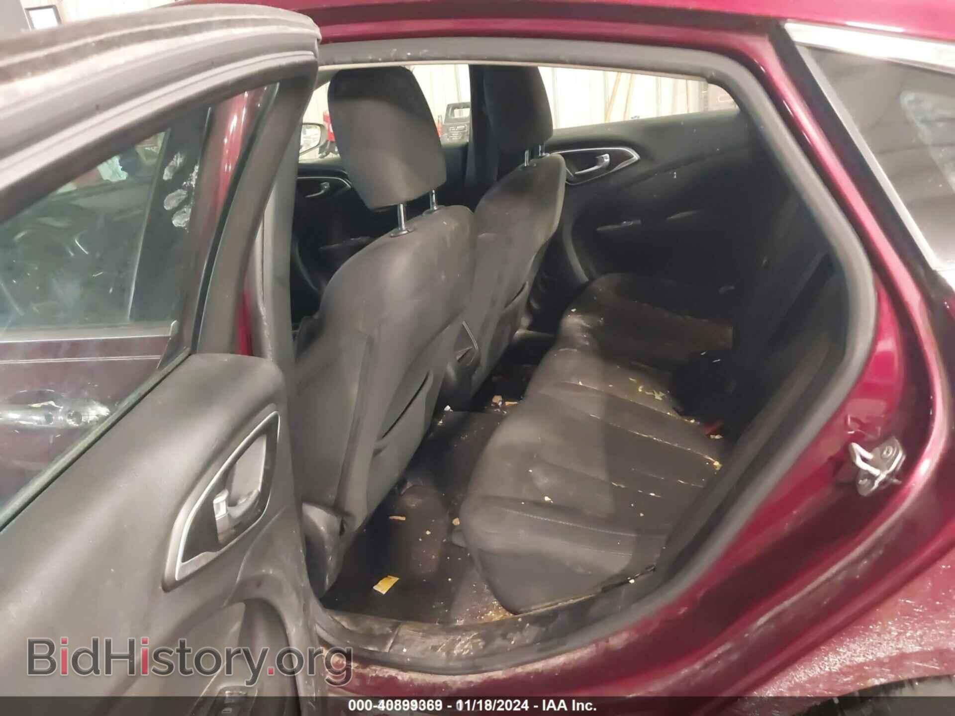2015 CHRYSLER 200 - VIN: 1C3CCCAB1FN657329 - Фото 8