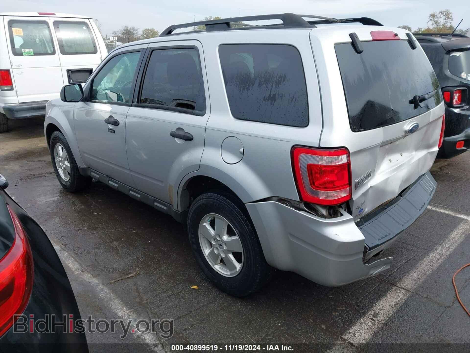 2009 FORD ESCAPE - VIN: 1FMCU03739KD00722 - Фото 3