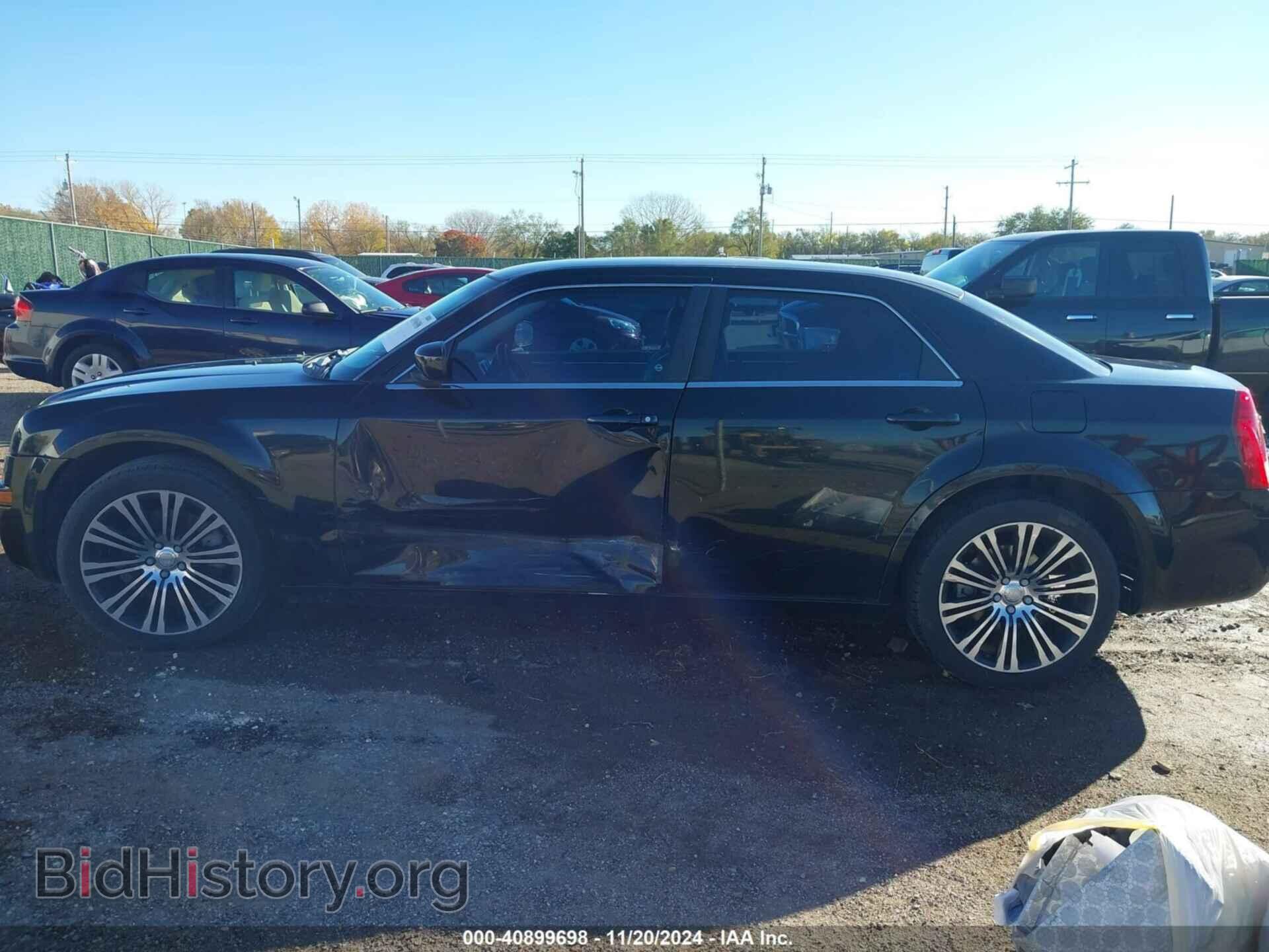 2010 CHRYSLER 300 - VIN: 2C3CA2CV7AH270728 - Фото 14
