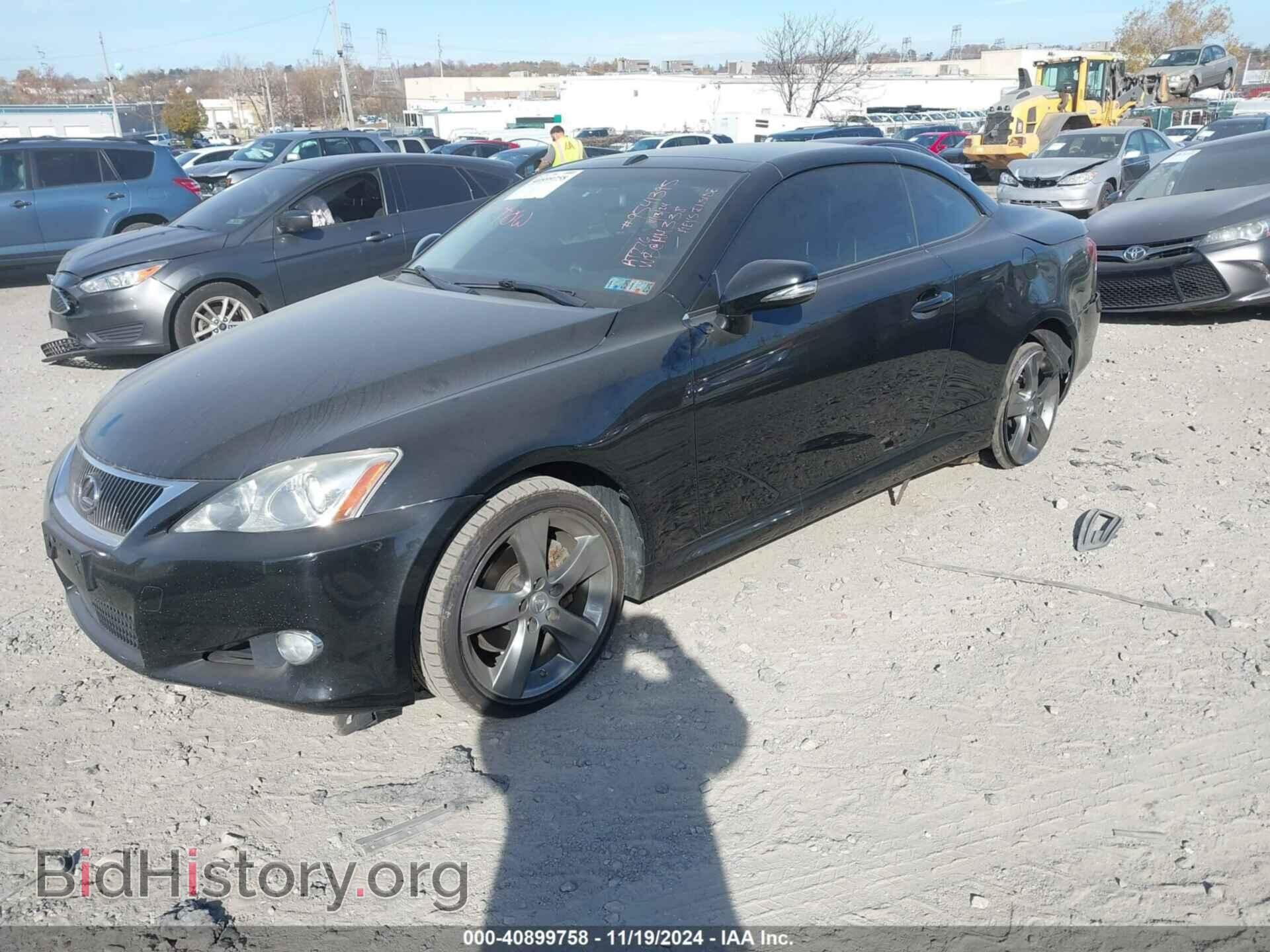 2010 LEXUS IS 250C - VIN: JTHFF2C27A2501151 - Фото 2