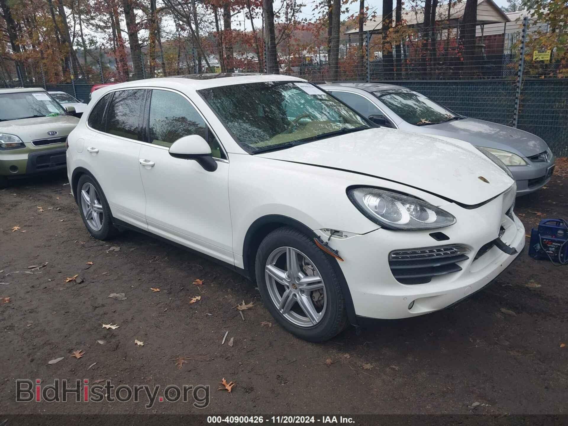 Photo WP1AB2A24BLA48336 - PORSCHE CAYENNE 2011