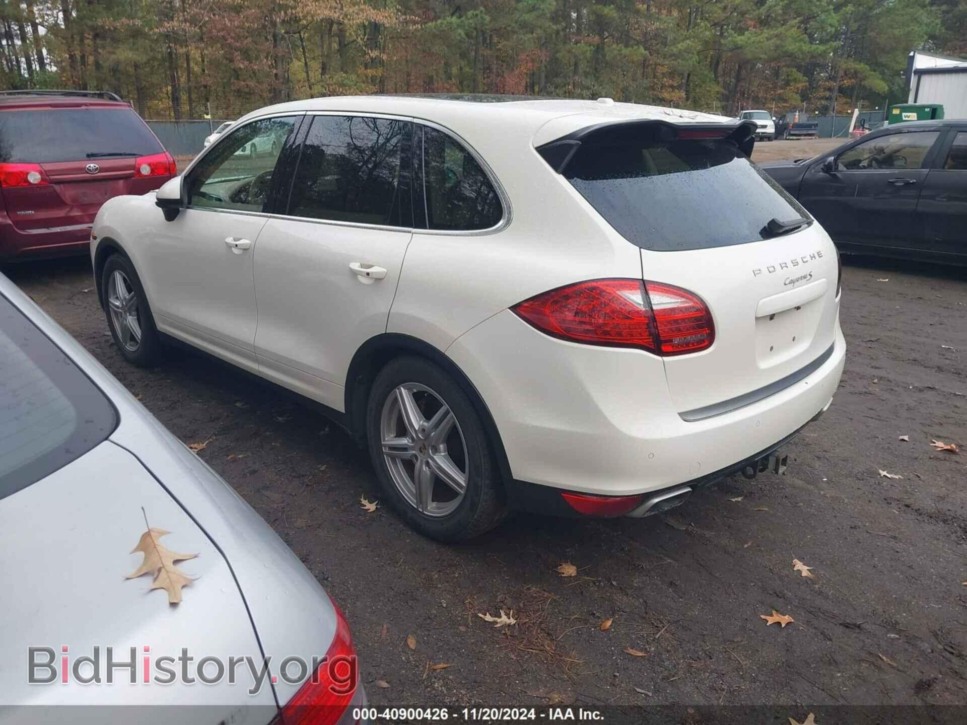 2011 PORSCHE CAYENNE - VIN: WP1AB2A24BLA48336 - Фото 3