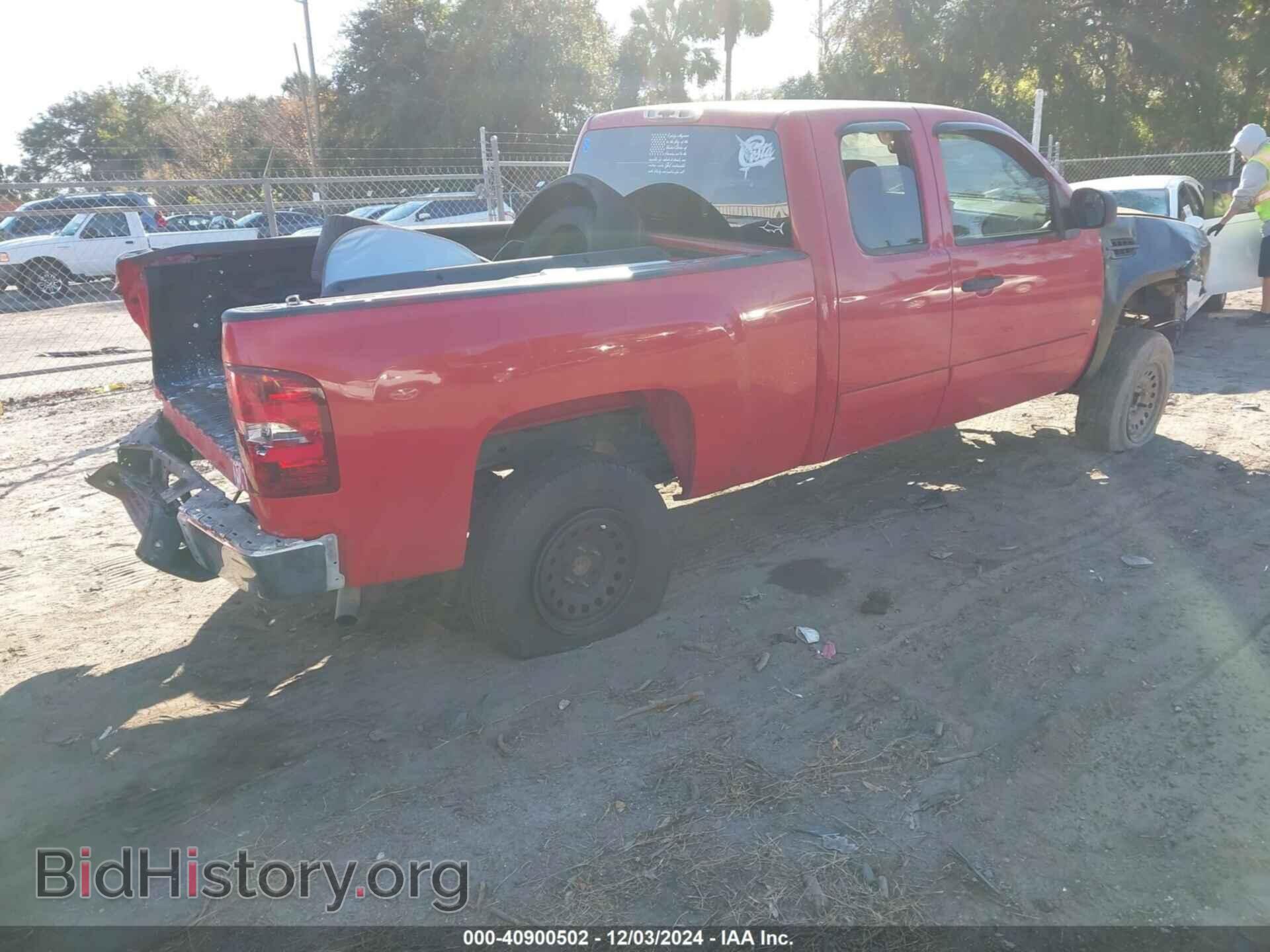 2007 CHEVROLET SILVERADO 1500 - VIN: 2GCEC19C971621008 - Фото 4