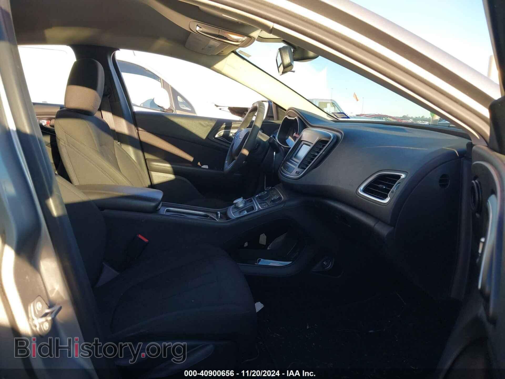 2016 CHRYSLER 200 - VIN: 1C3CCCAB0GN155672 - Фото 5