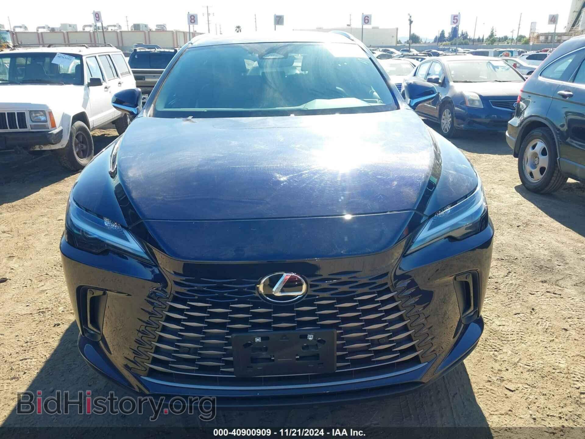 2023 LEXUS RX 350 - VIN: JTJCHMAA2P2003174 - Фото 13