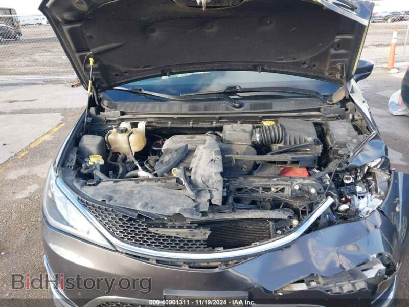 2018 Chrysler PACIFICA (VIN 2C4RC1BG2JR194522) — фото 10 из 16