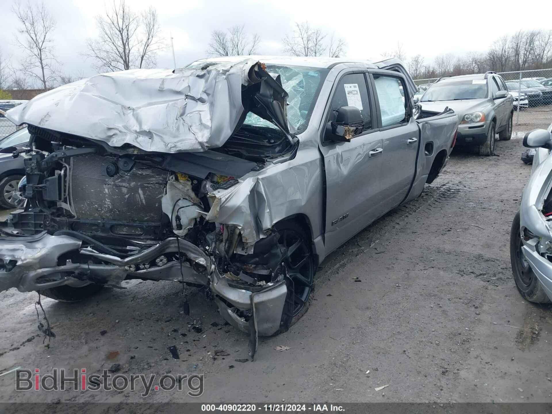 2019 RAM 1500 - VIN: 1C6SRFMT2KN717809 - Фото 2