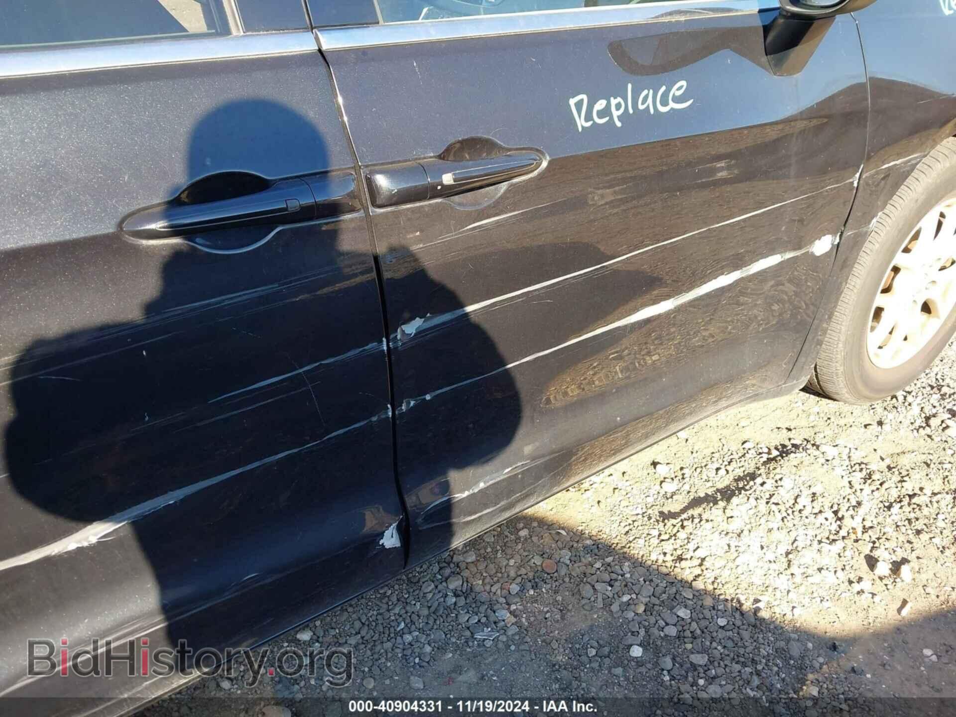 2017 CHRYSLER PACIFICA - VIN: 2C4RC1DG7HR756938 - Фото 18