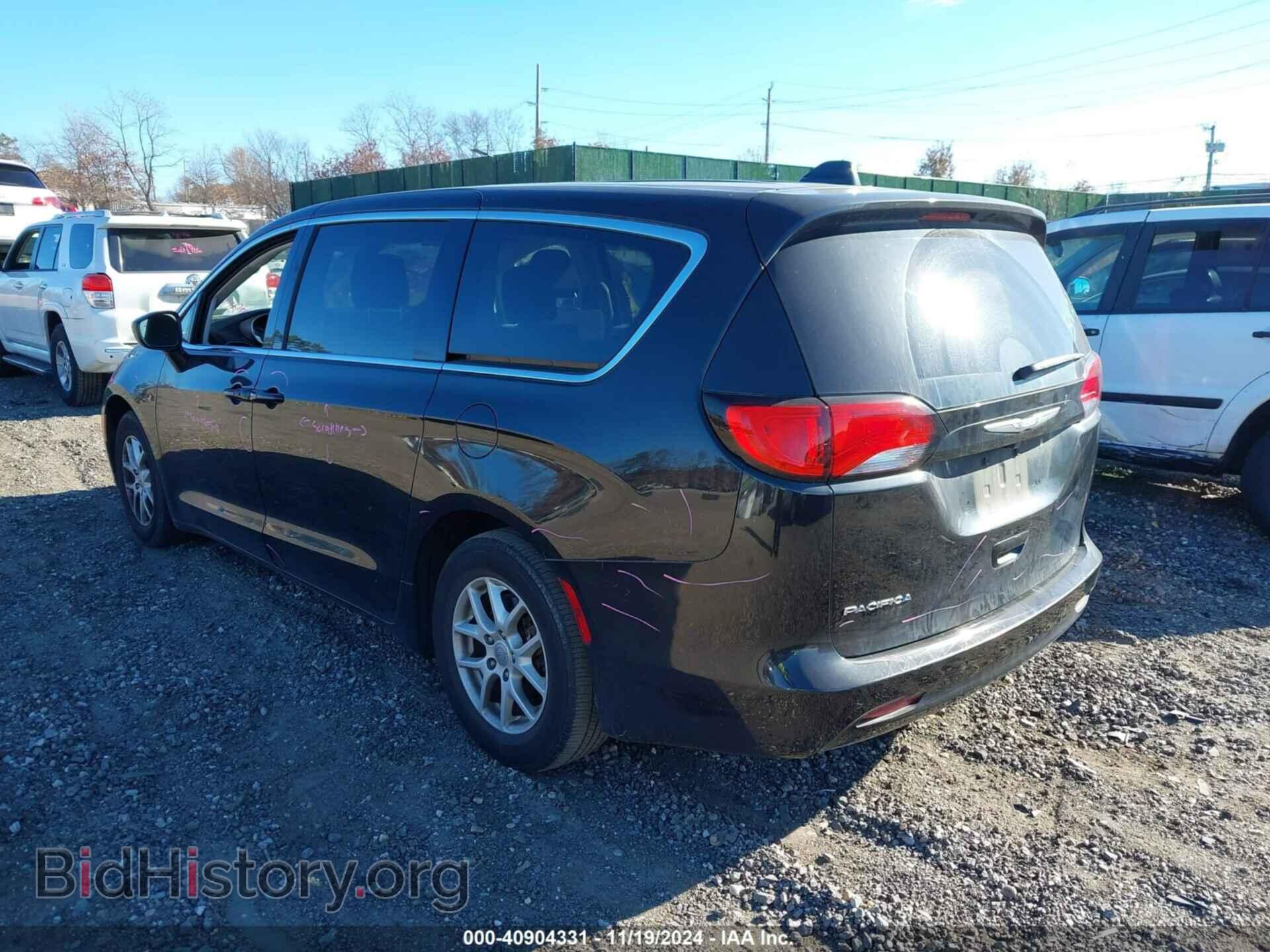 2017 CHRYSLER PACIFICA - VIN: 2C4RC1DG7HR756938 - Фото 3