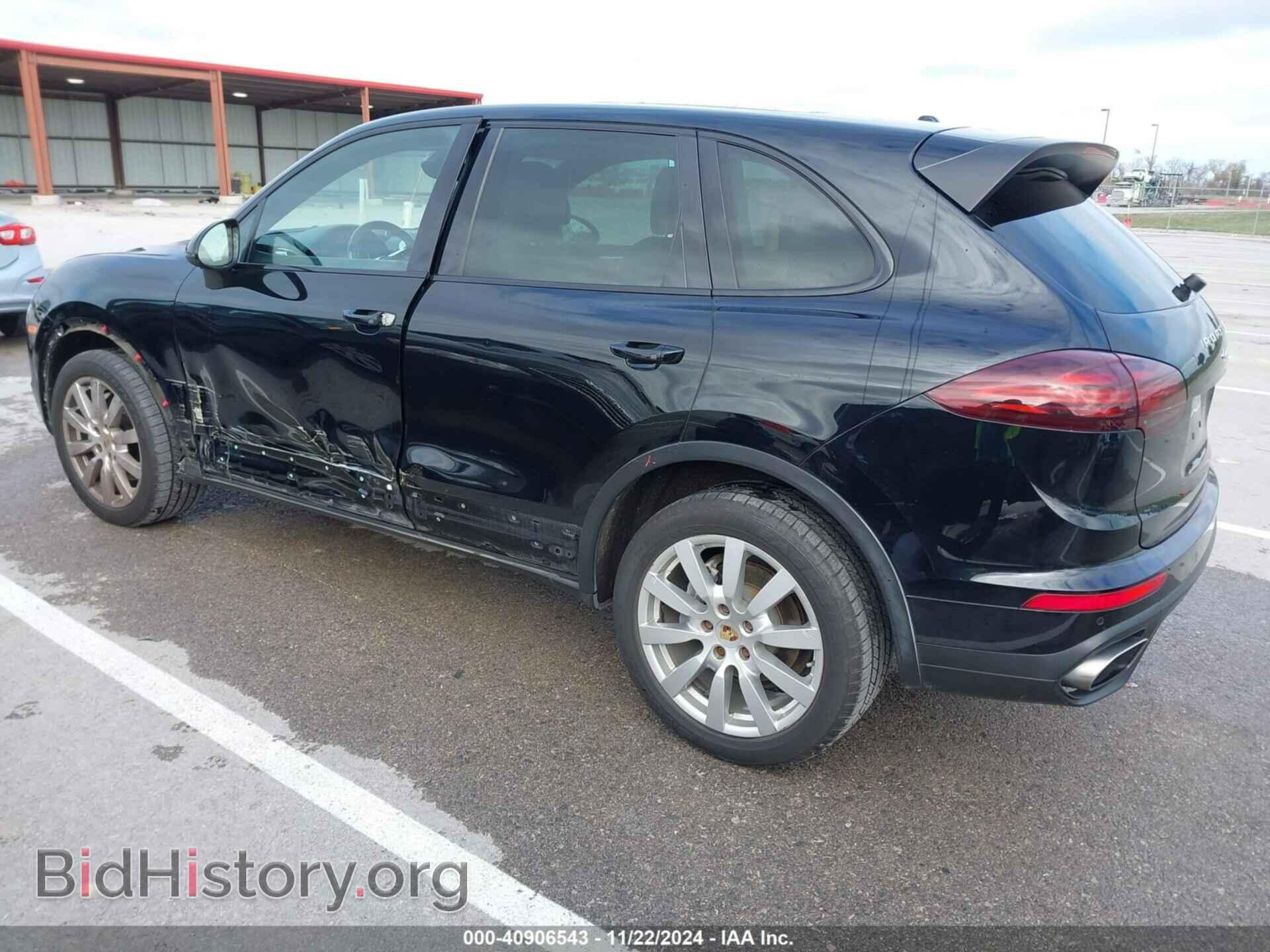 2016 PORSCHE CAYENNE - VIN: WP1AA2A23GLA01597 - Фото 3
