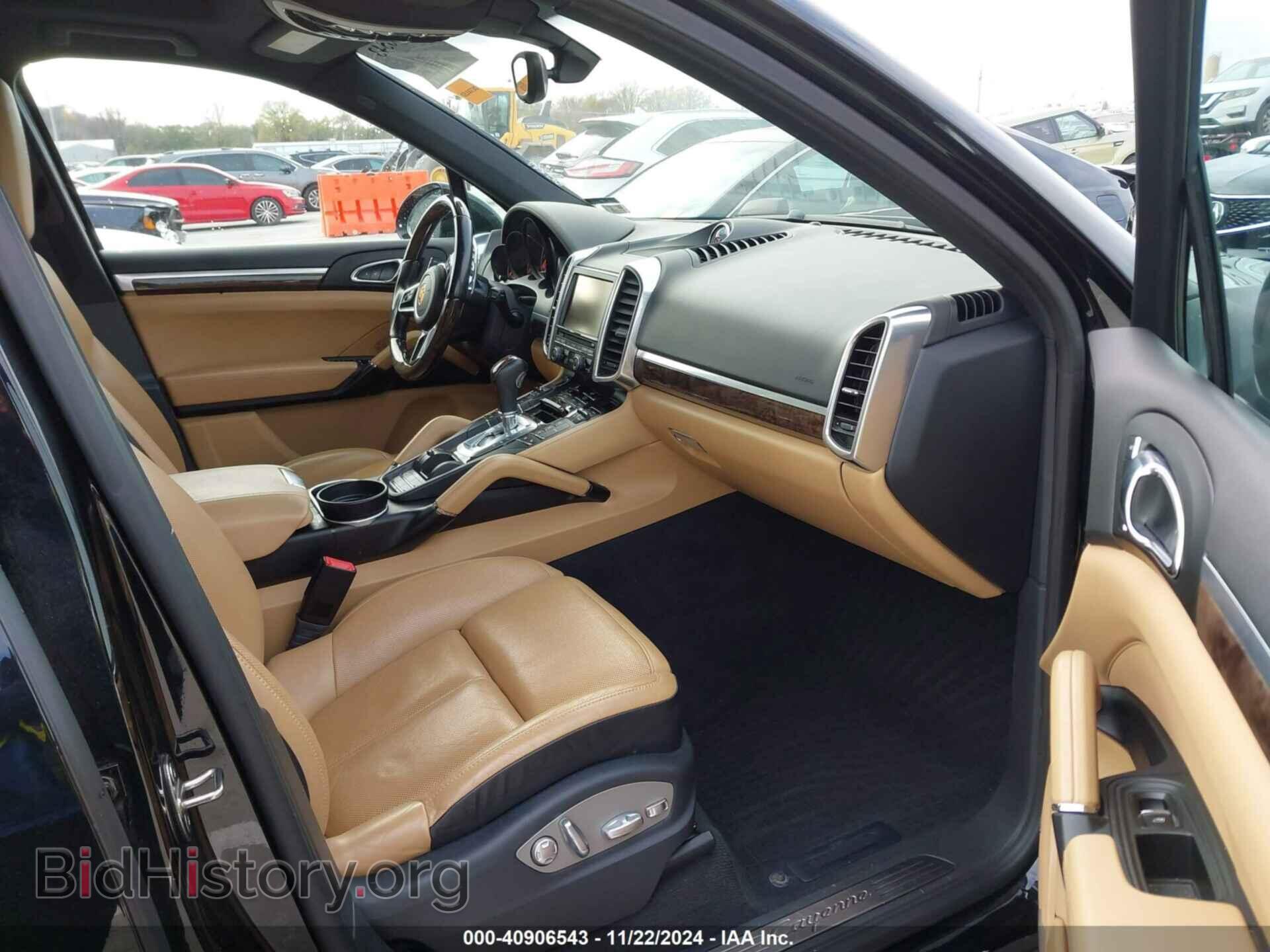 2016 PORSCHE CAYENNE - VIN: WP1AA2A23GLA01597 - Фото 5