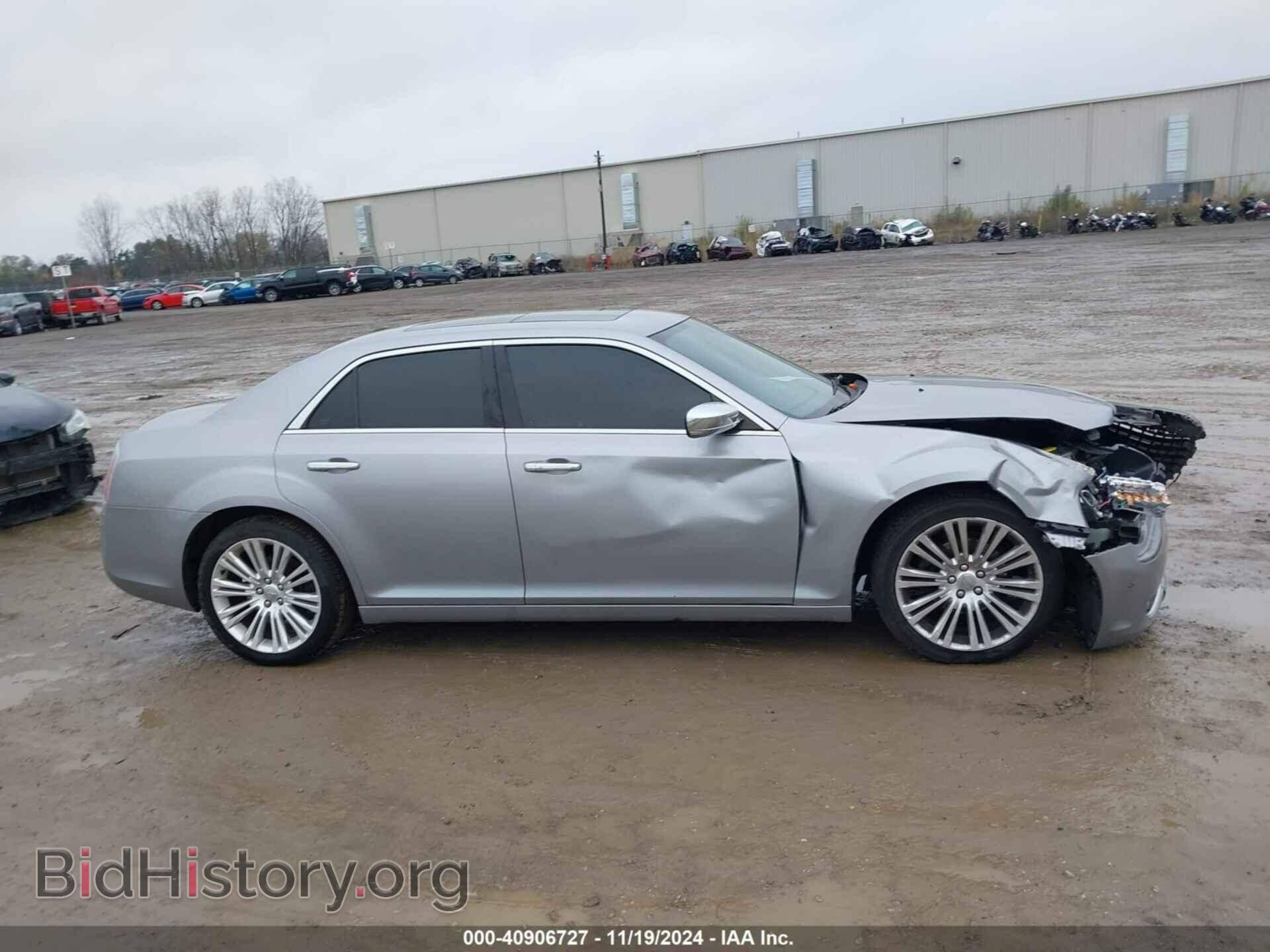 2014 CHRYSLER 300C - VIN: 2C3CCAEG0EH346895 - Фото 13