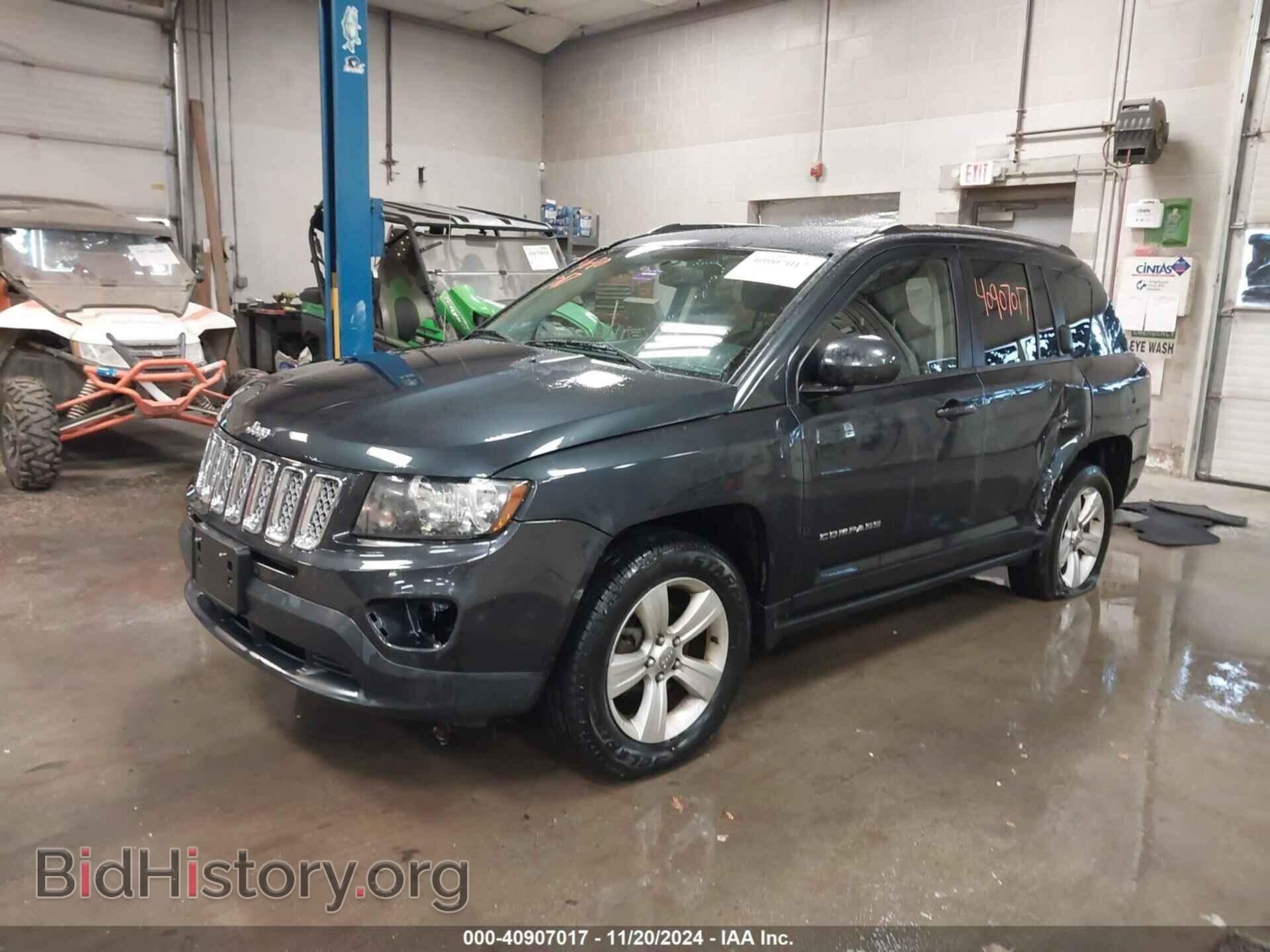 2014 JEEP COMPASS - VIN: 1C4NJDEB2ED741304 - Photo 2