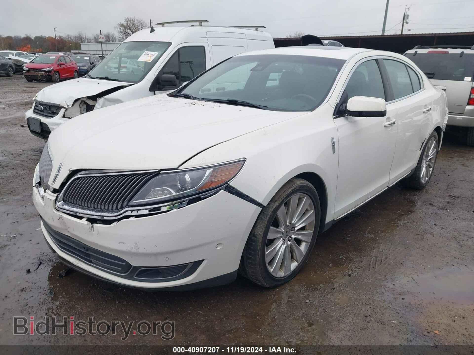 2013 LINCOLN MKS - VIN: 1LNHL9FT6DG602815 - Фото 2