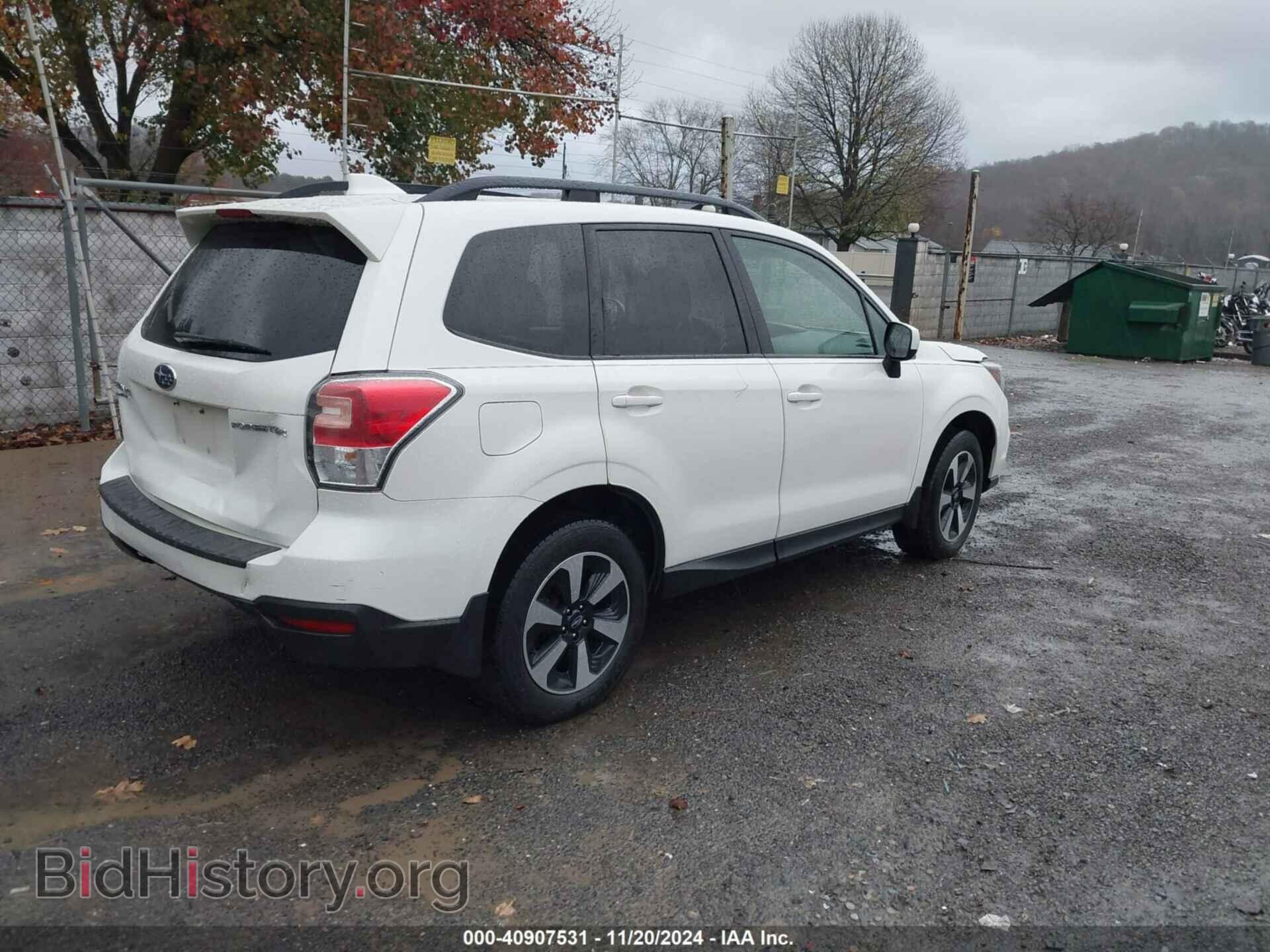 2017 SUBARU FORESTER - VIN: JF2SJAEC1HH494222 - Фото 4