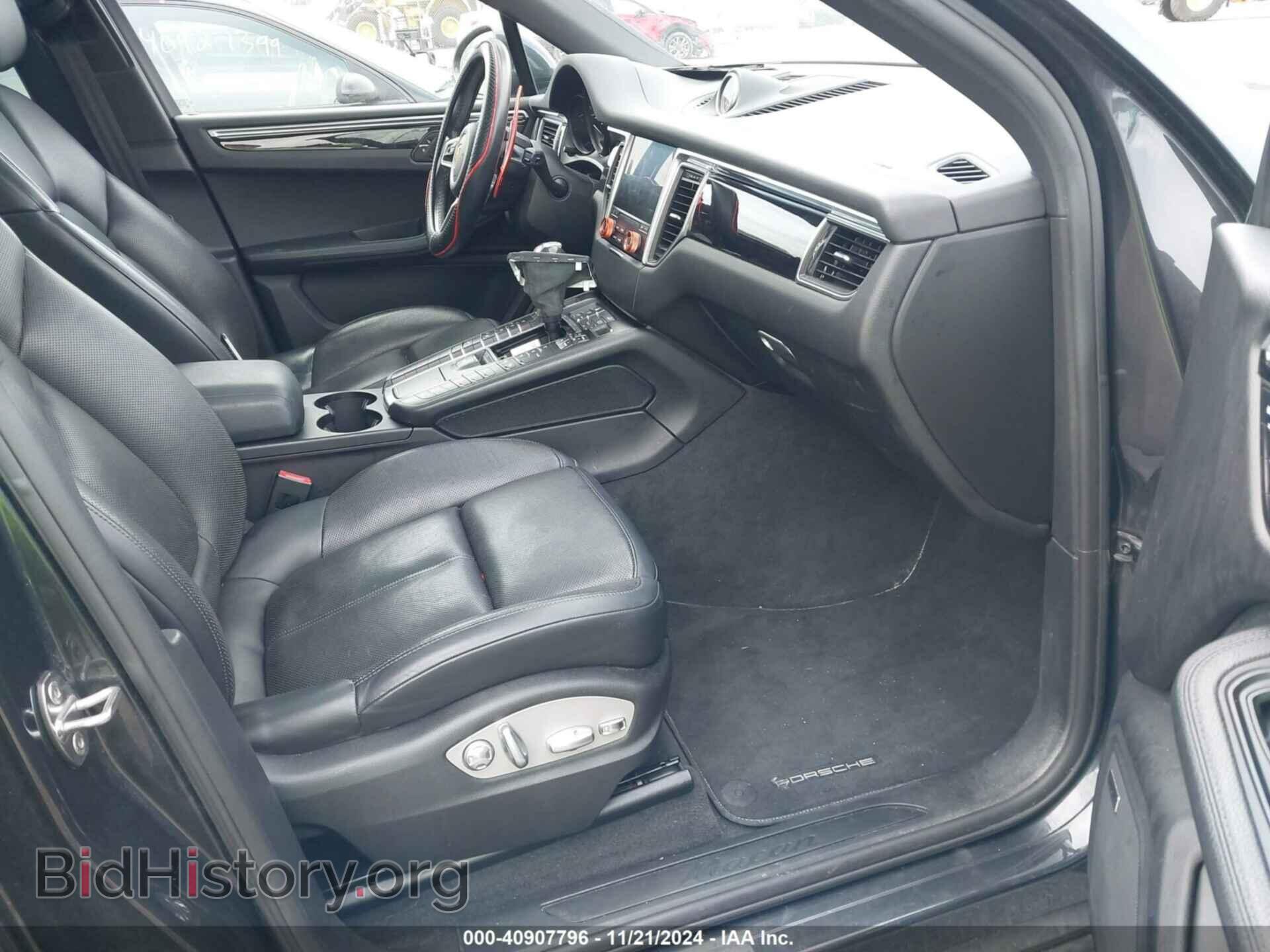 2017 PORSCHE MACAN - VIN: WP1AA2A50HLB81455 - Photo 5