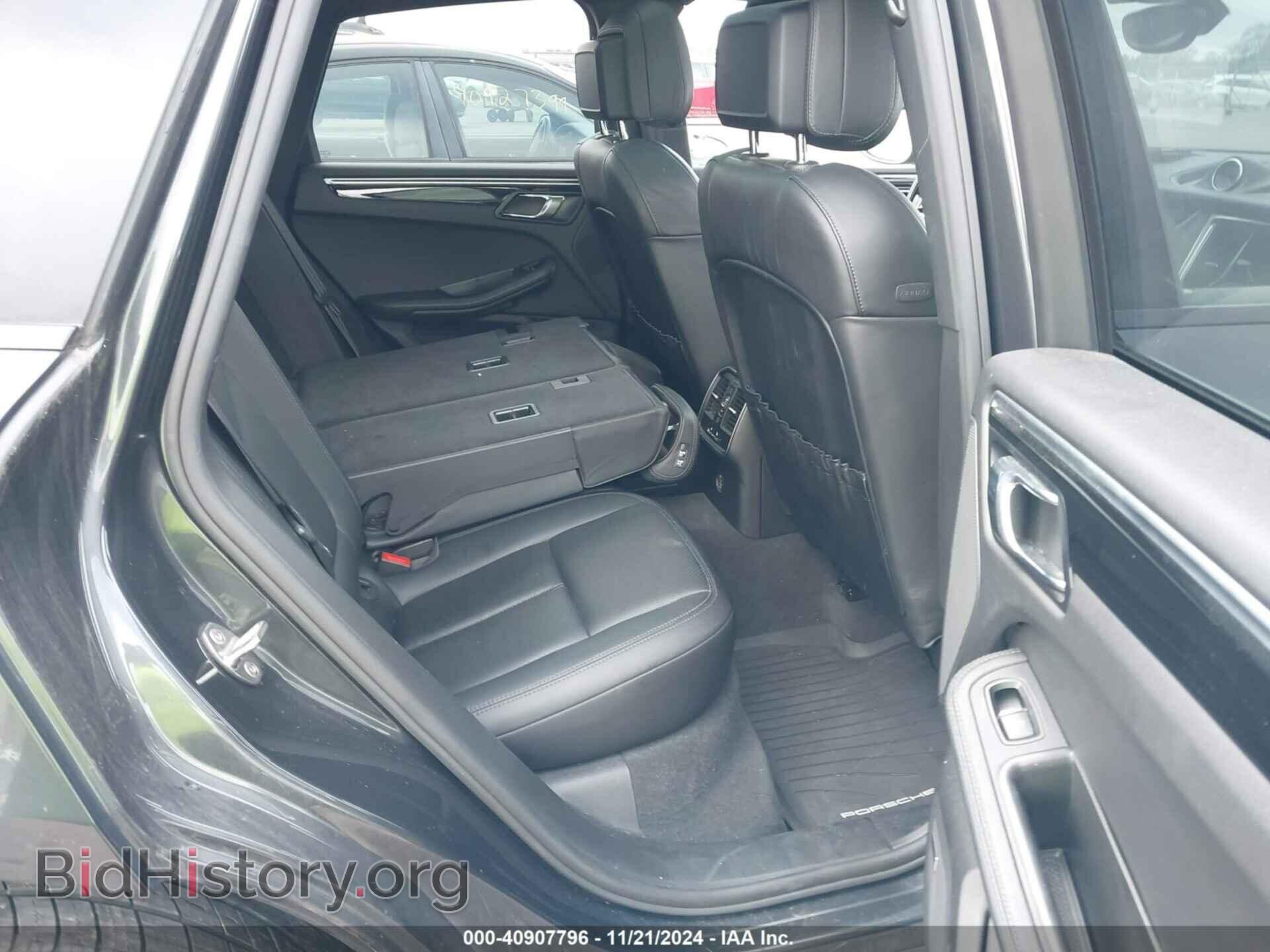 2017 PORSCHE MACAN - VIN: WP1AA2A50HLB81455 - Photo 8