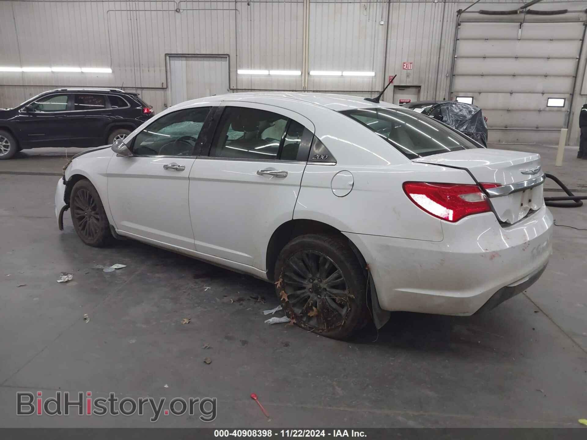 2012 CHRYSLER 200 - VIN: 1C3CCBCB6CN181517 - Фото 3