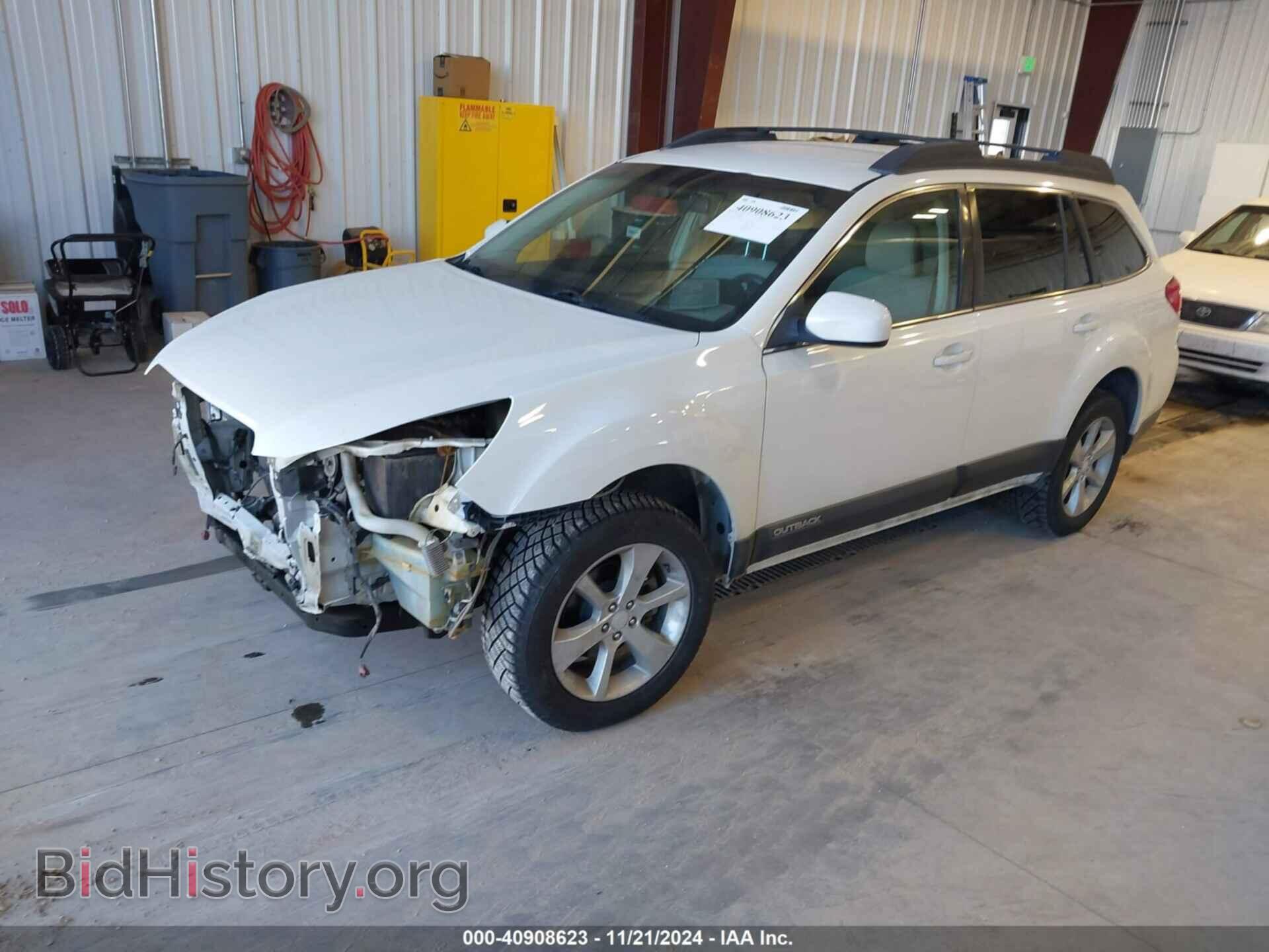 2014 SUBARU OUTBACK - VIN: 4S4BRBCC1E3271280 - Фото 2