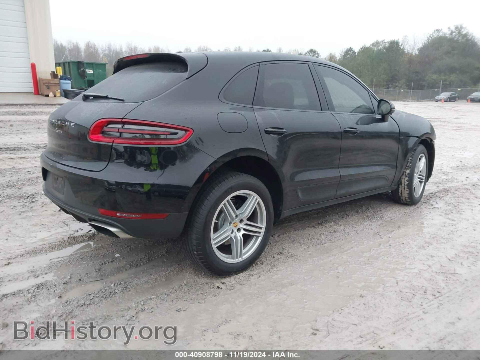 2017 PORSCHE MACAN - VIN: WP1AA2A59HLB07287 - Photo 4
