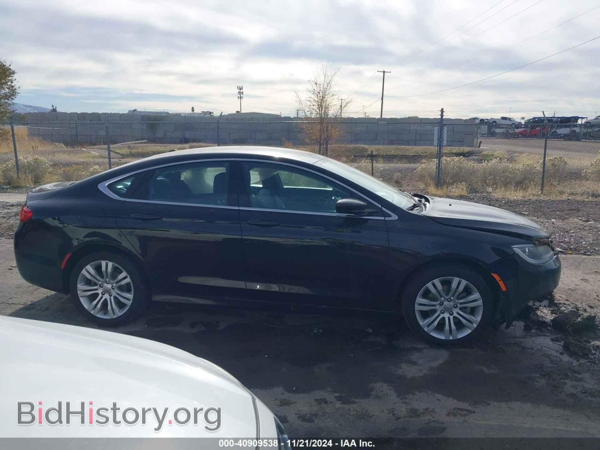 2016 CHRYSLER 200 - VIN: 1C3CCCAB5GN104636 - Фото 13