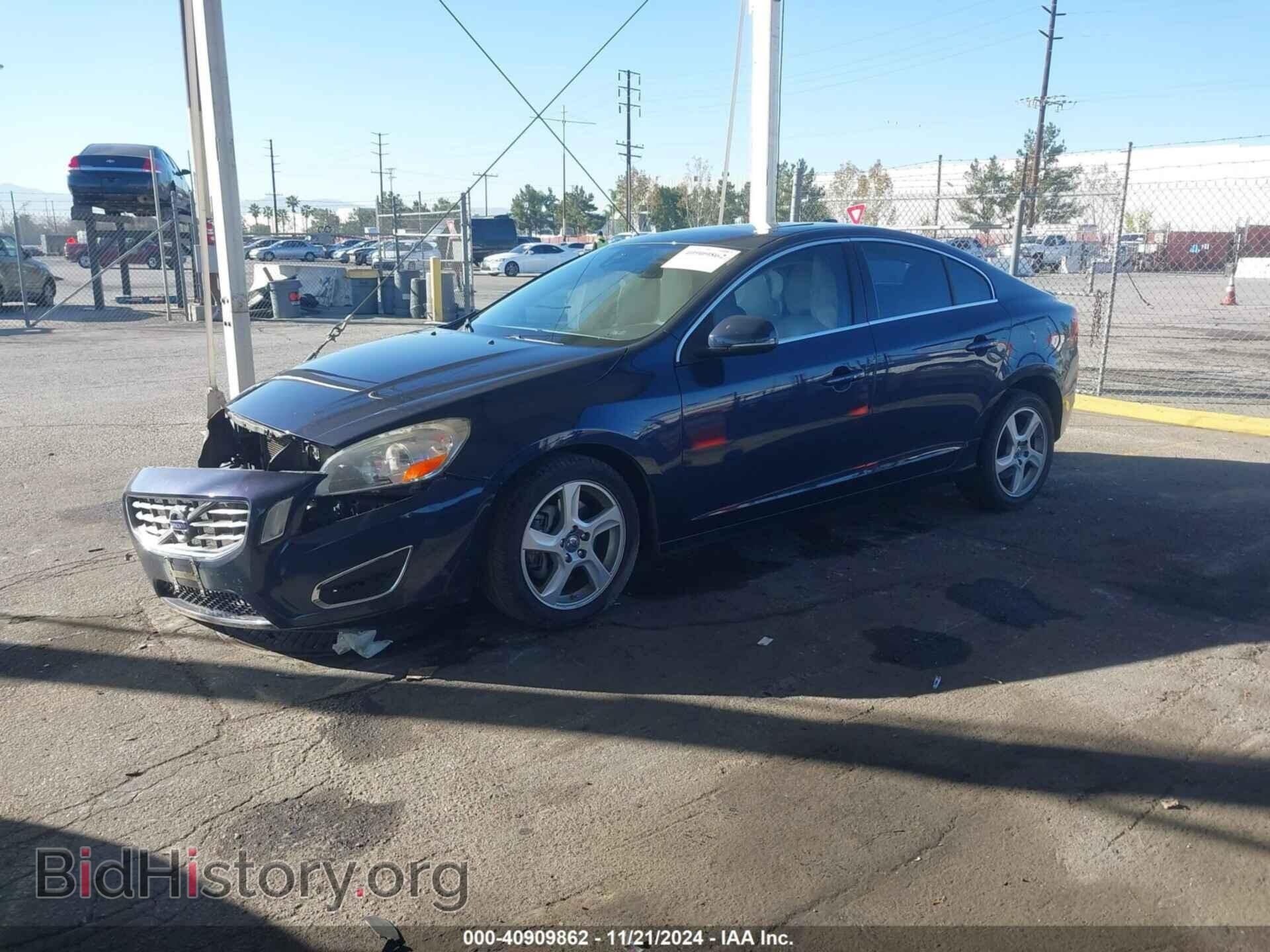2012 VOLVO S60 - VIN: YV1622FS1C2133751 - Фото 2