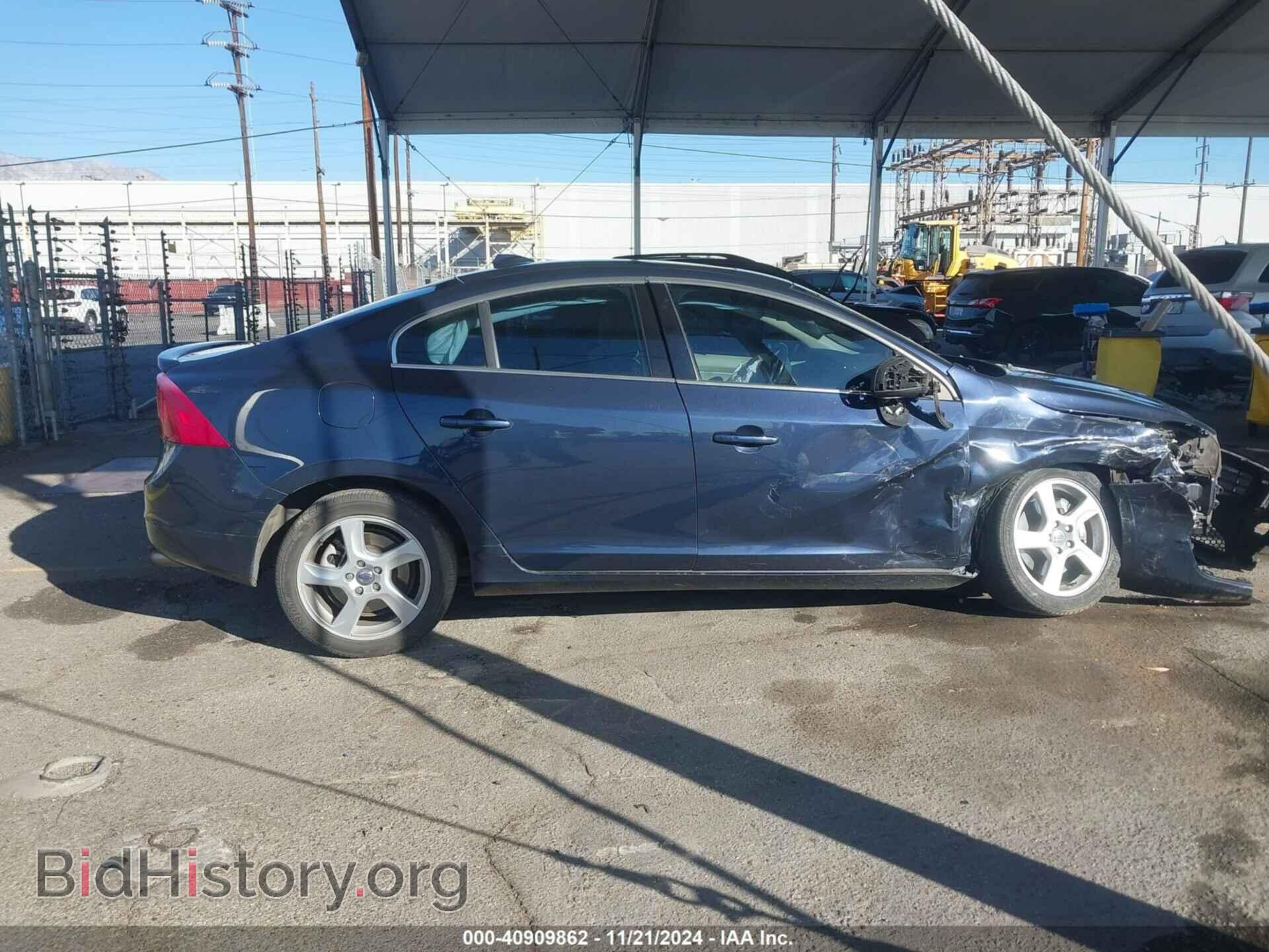 2012 VOLVO S60 - VIN: YV1622FS1C2133751 - Фото 12