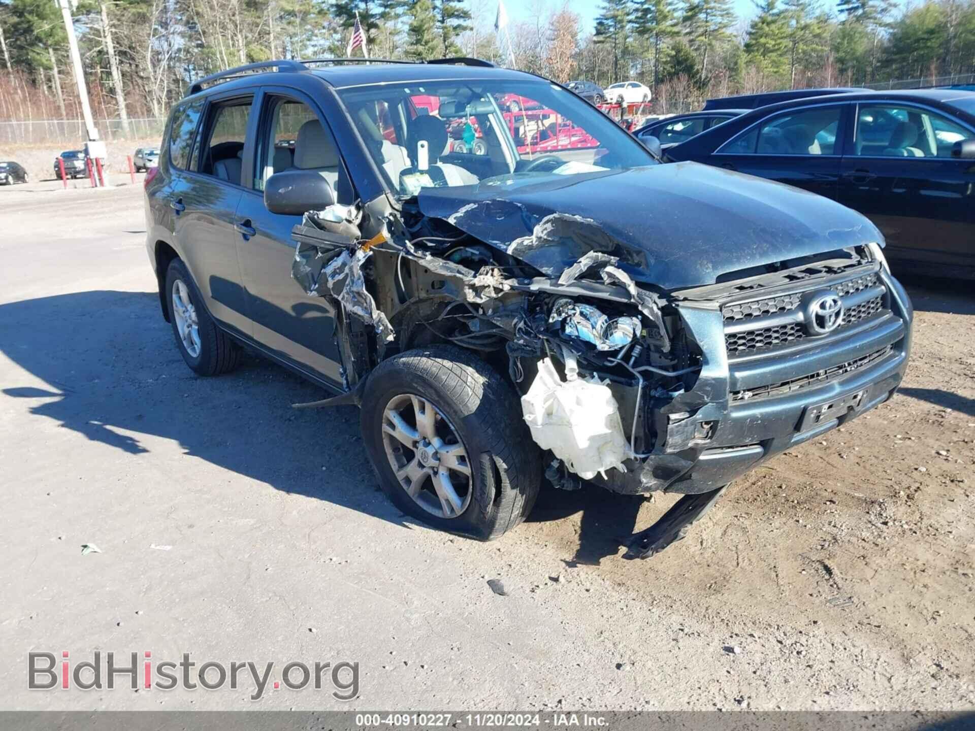 Photo 2T3BF4DV8BW104383 - TOYOTA RAV4 2011